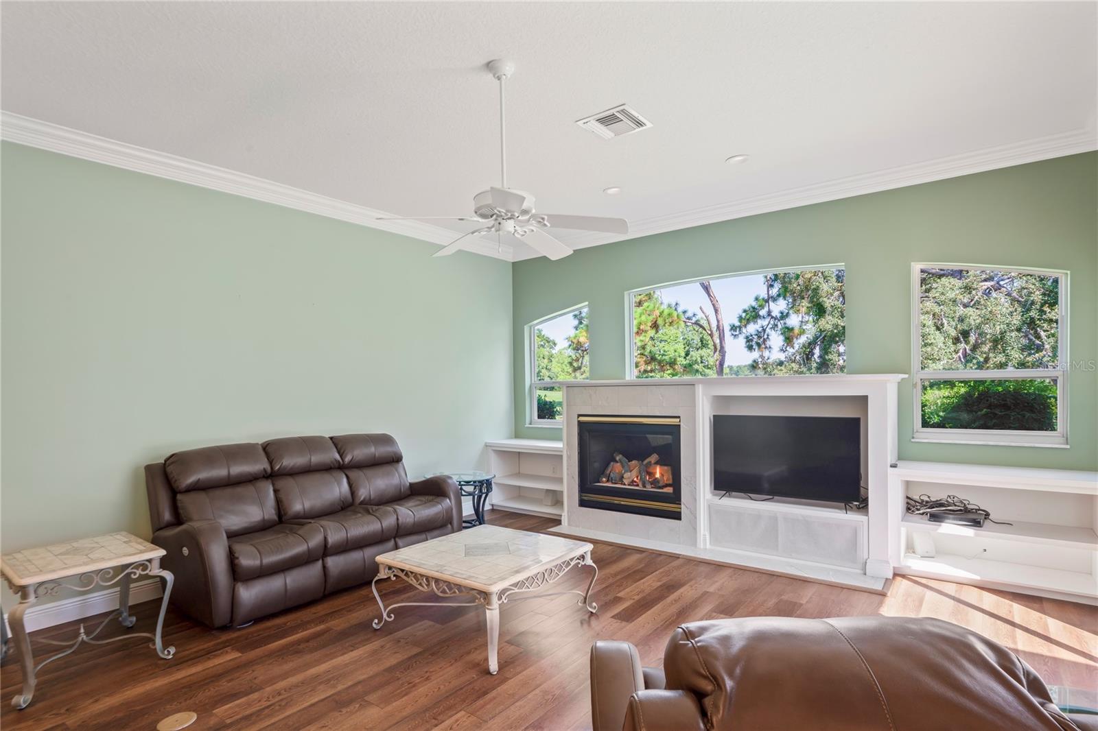 1852 GLEN LAKES PH 1 UN 4B - Residential
