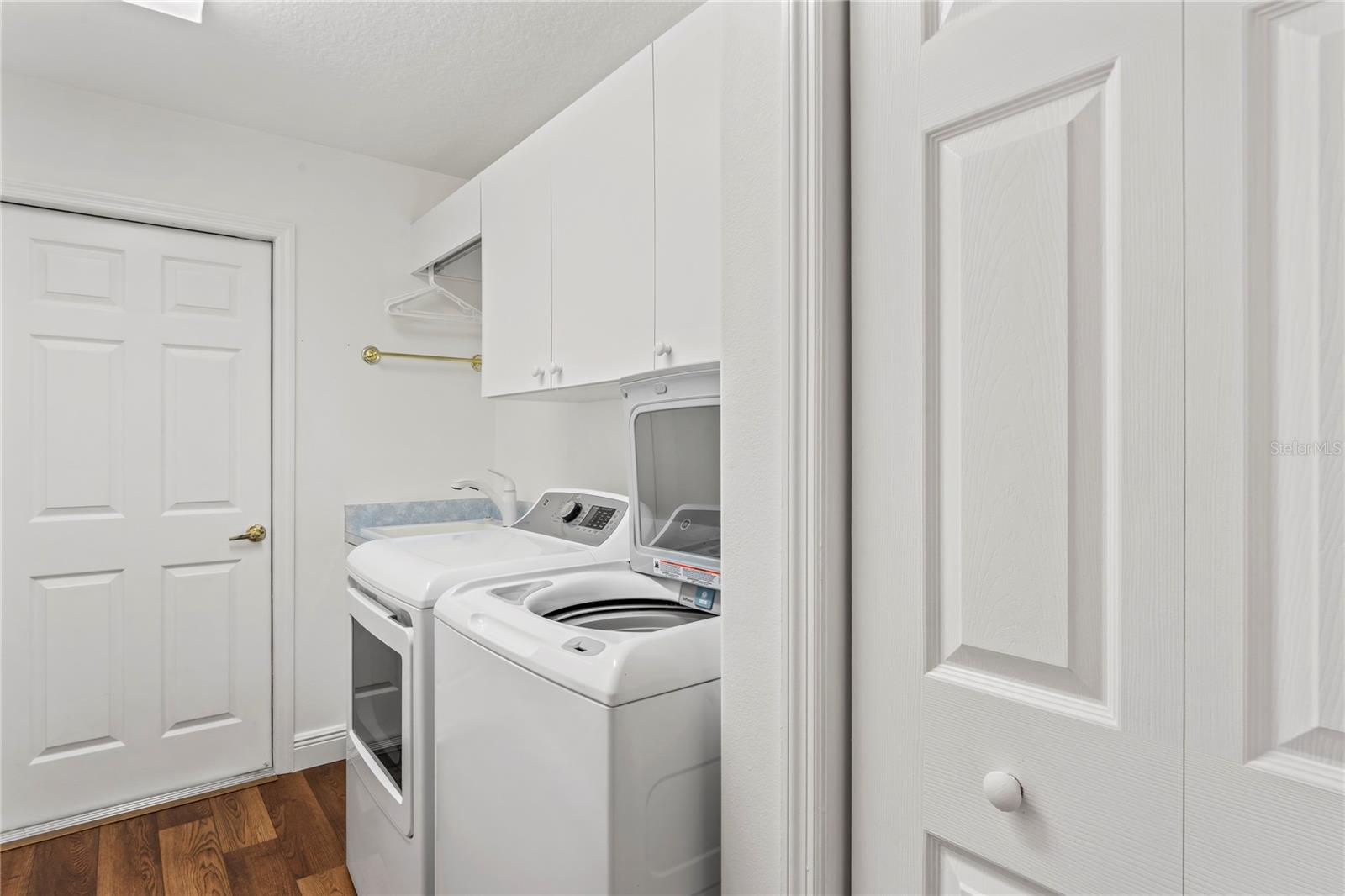1852 GLEN LAKES PH 1 UN 4B - Residential