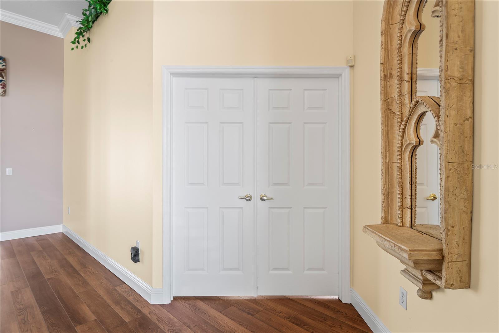 1852 GLEN LAKES PH 1 UN 4B - Residential