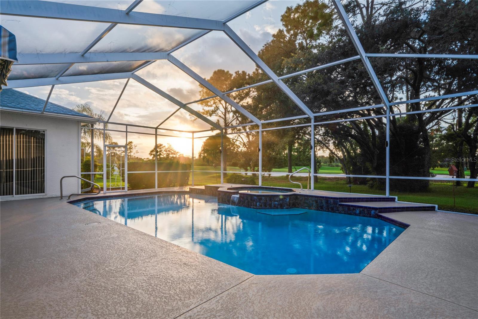 1852 GLEN LAKES PH 1 UN 4B - Residential