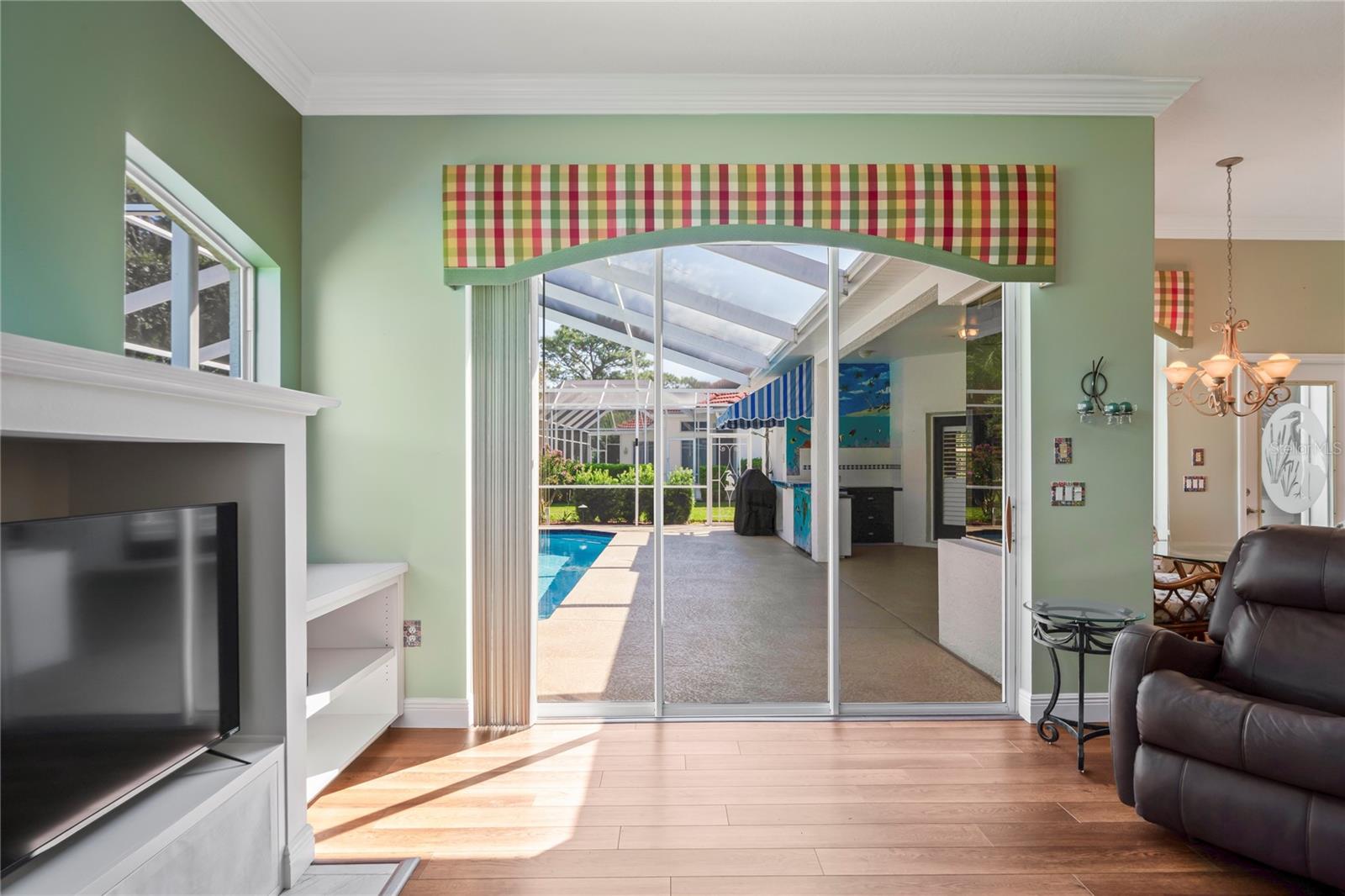 1852 GLEN LAKES PH 1 UN 4B - Residential