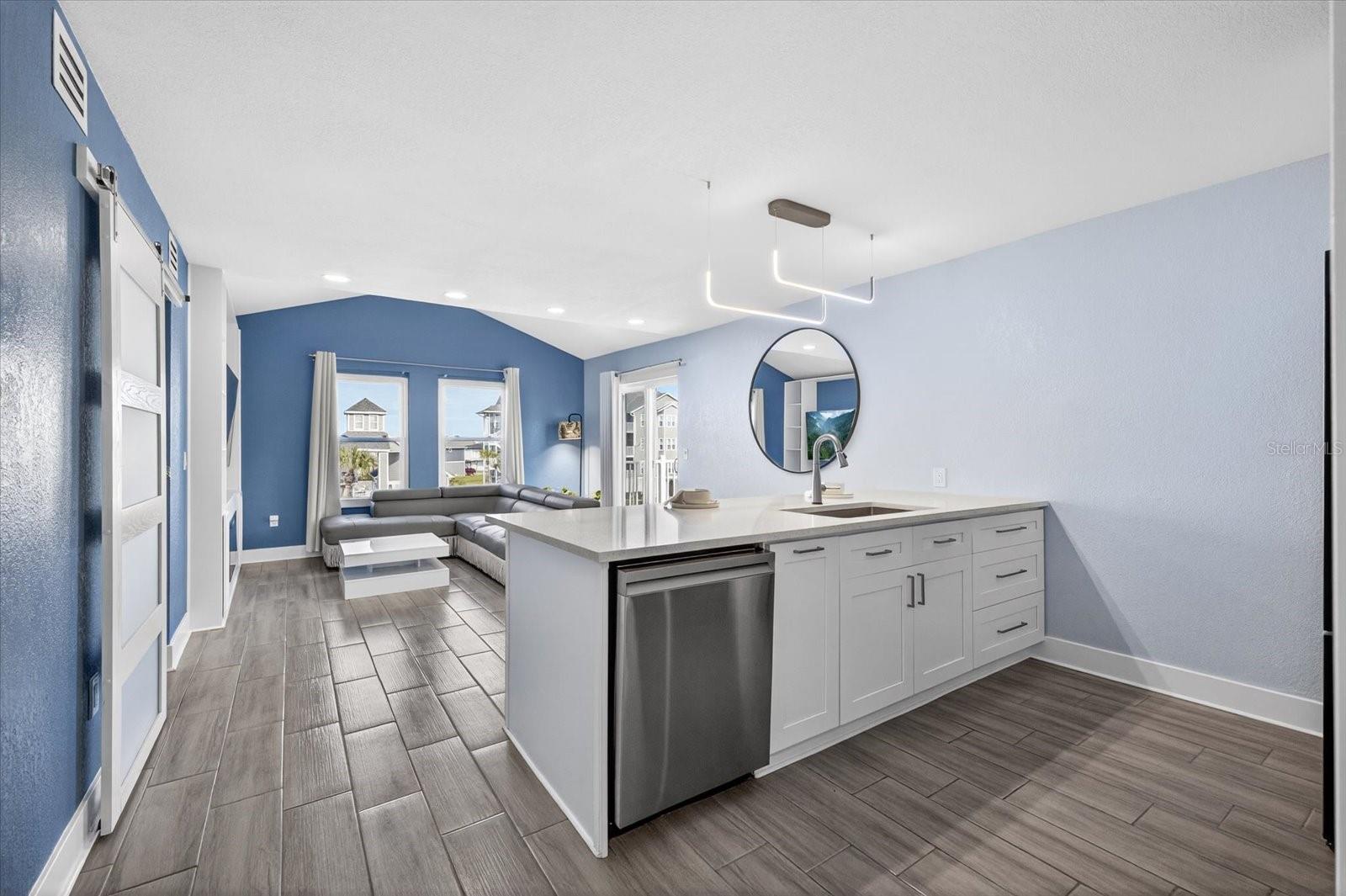 MARINERS WAY AT NEW PORT - Residential