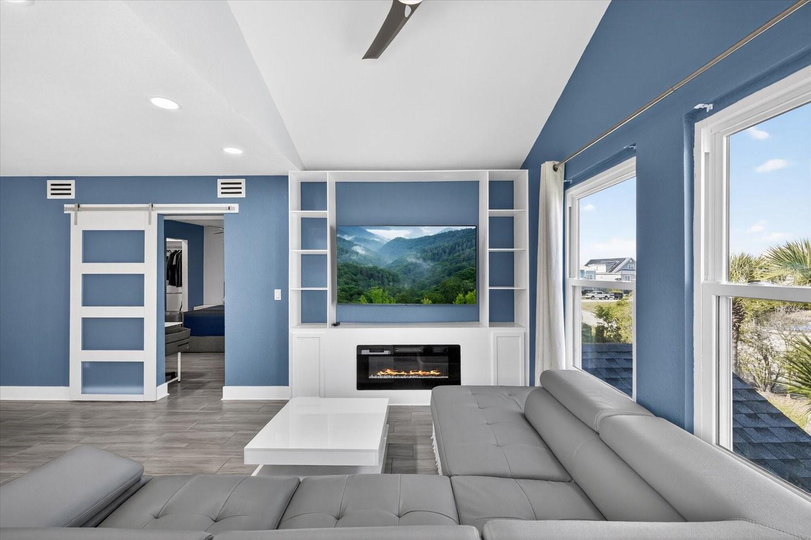 MARINERS WAY AT NEW PORT - Residential