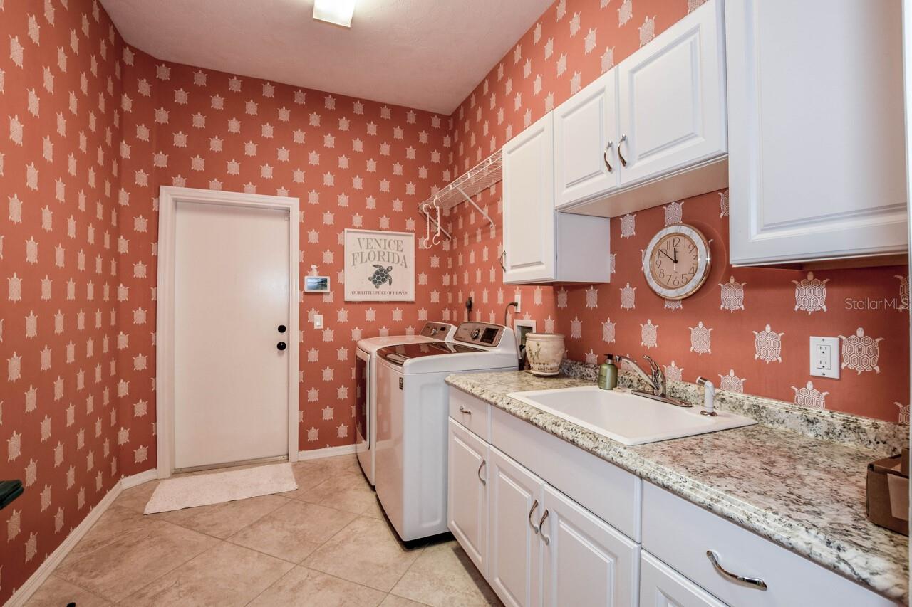 THE RESERVE - Residential