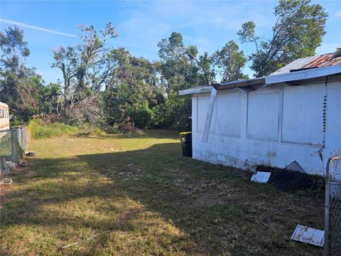 A home in AUBURNDALE