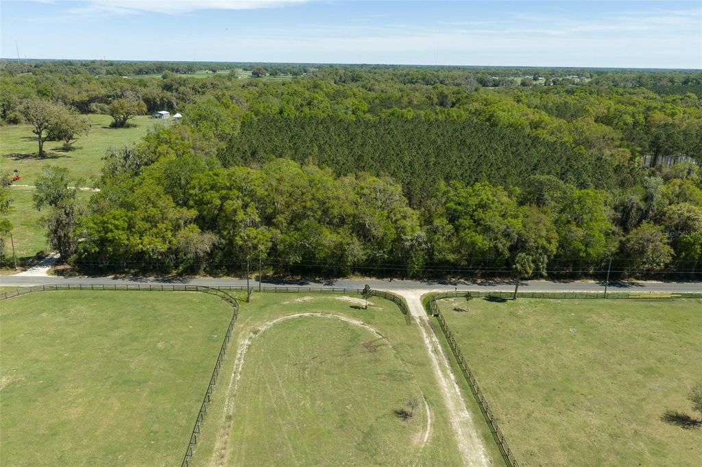 Photo of NW 30th Avenue, Ocala, FL 34475 (MLS # OM722609)