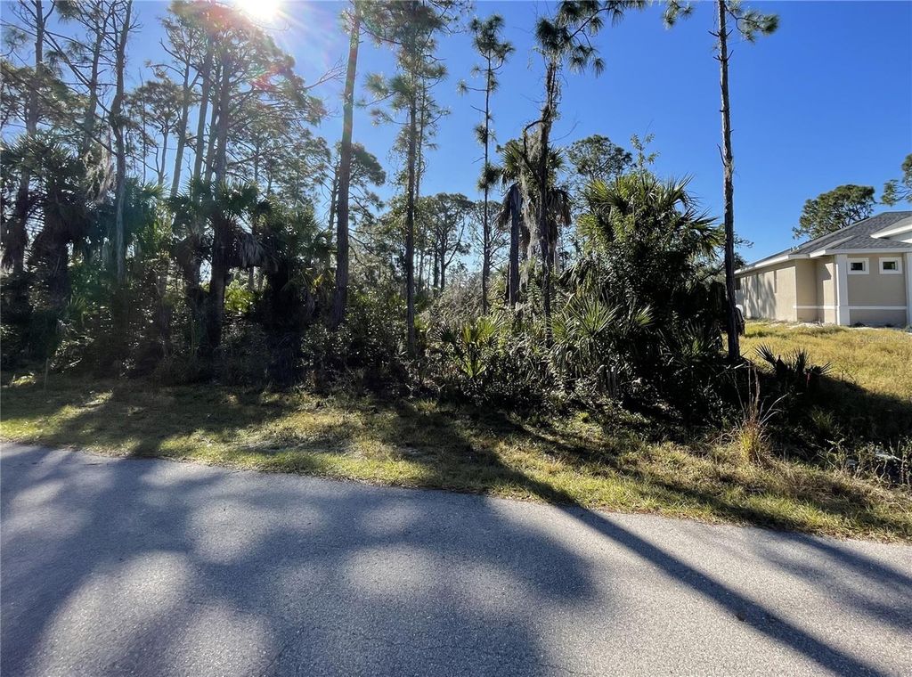 Photo of 17403 Powell Avenue, Port Charlotte, FL 33948 (MLS # N6130994)