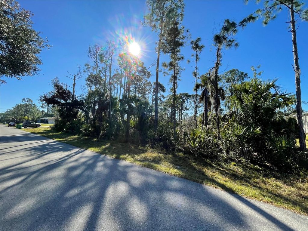 Photo of 17403 Powell Avenue, Port Charlotte, FL 33948 (MLS # N6130994)
