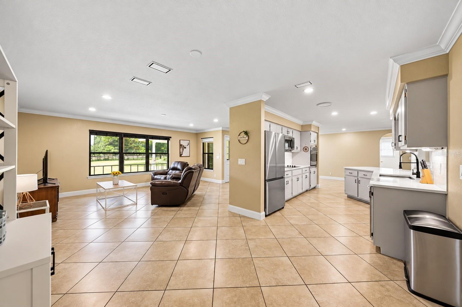 2020 SE 73RD STREET