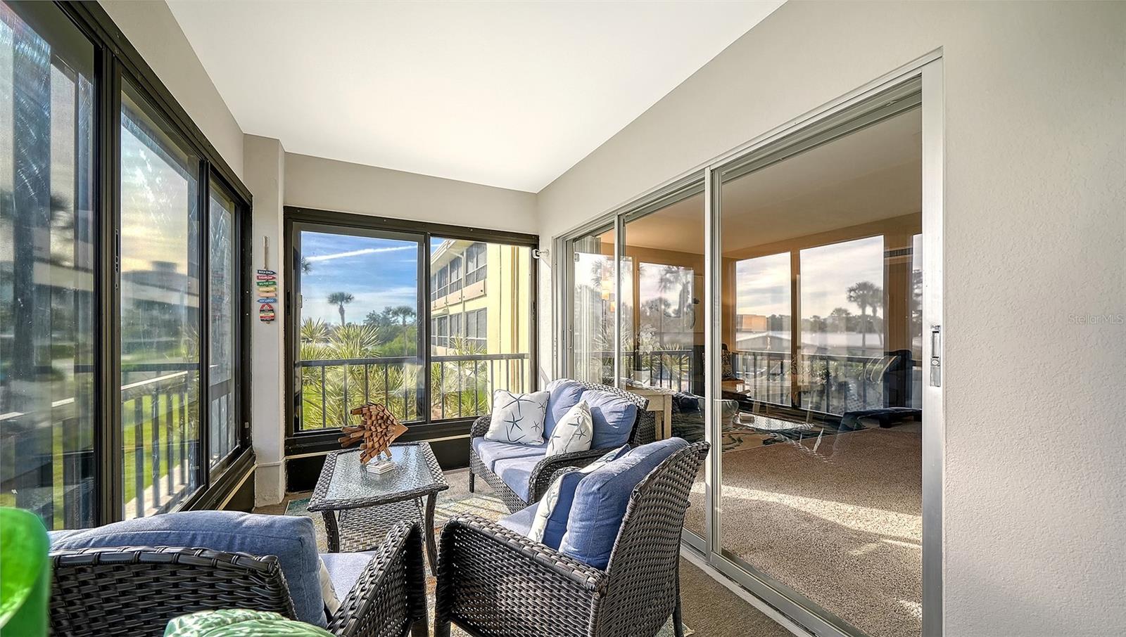 WHISPERING SANDS - Residential