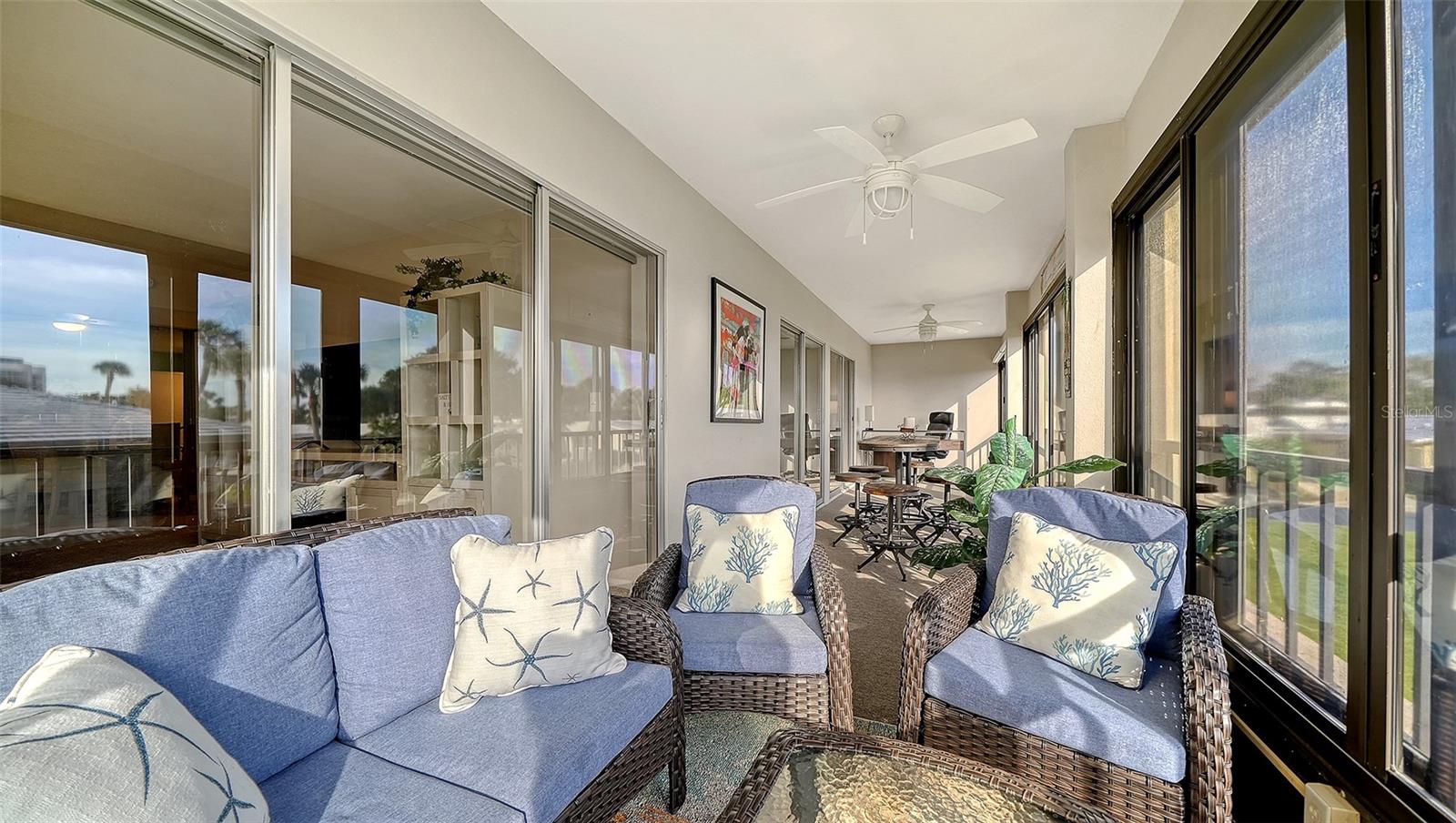 WHISPERING SANDS - Residential