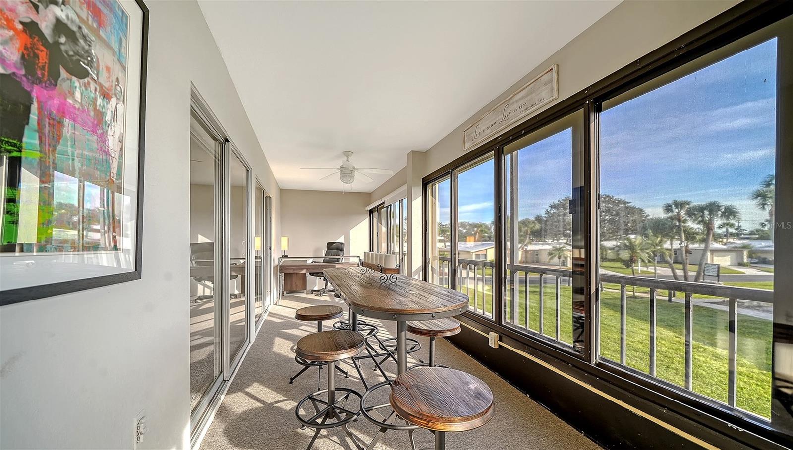 WHISPERING SANDS - Residential