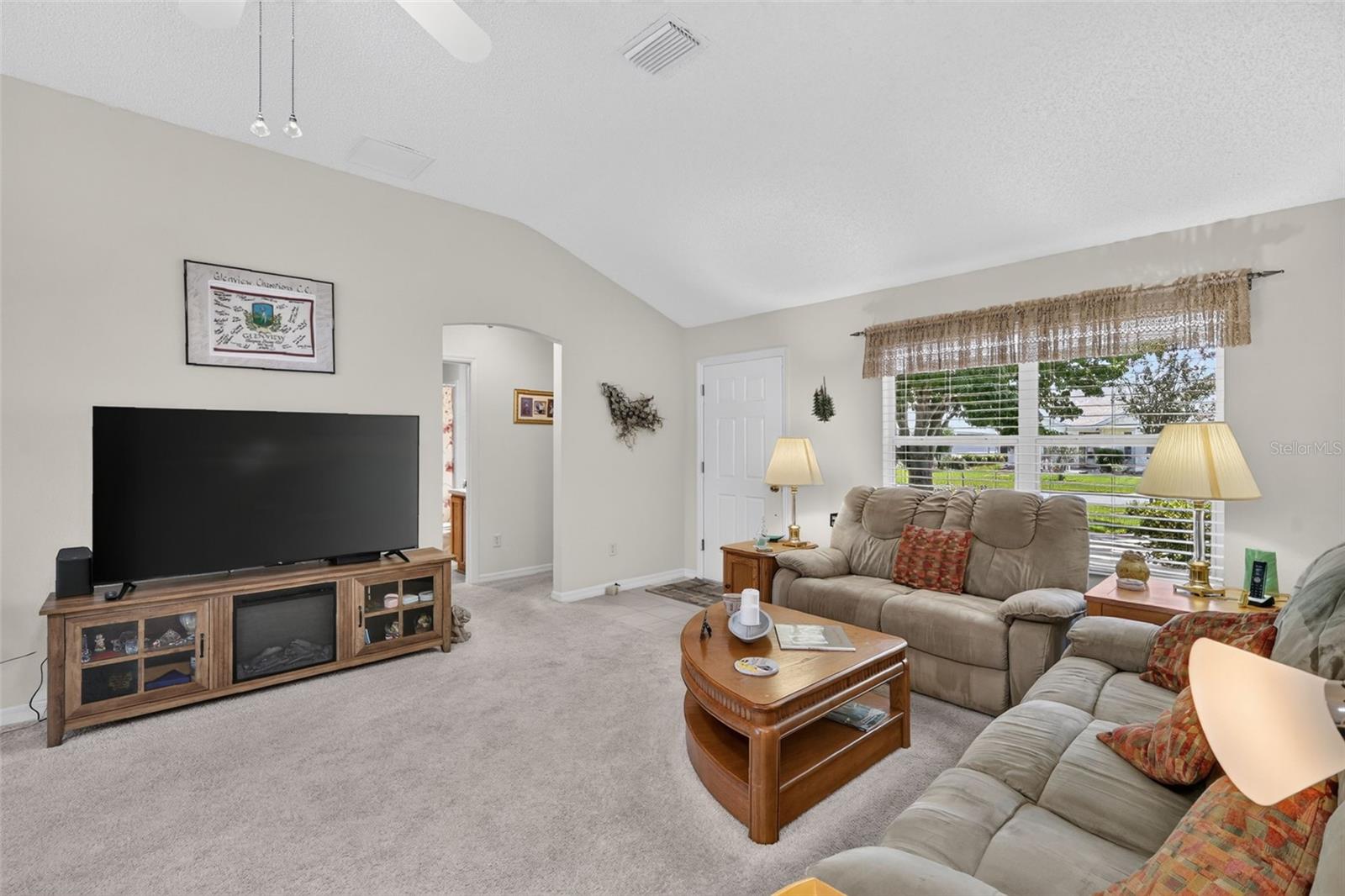 1276 NORTHBROOK PLACE