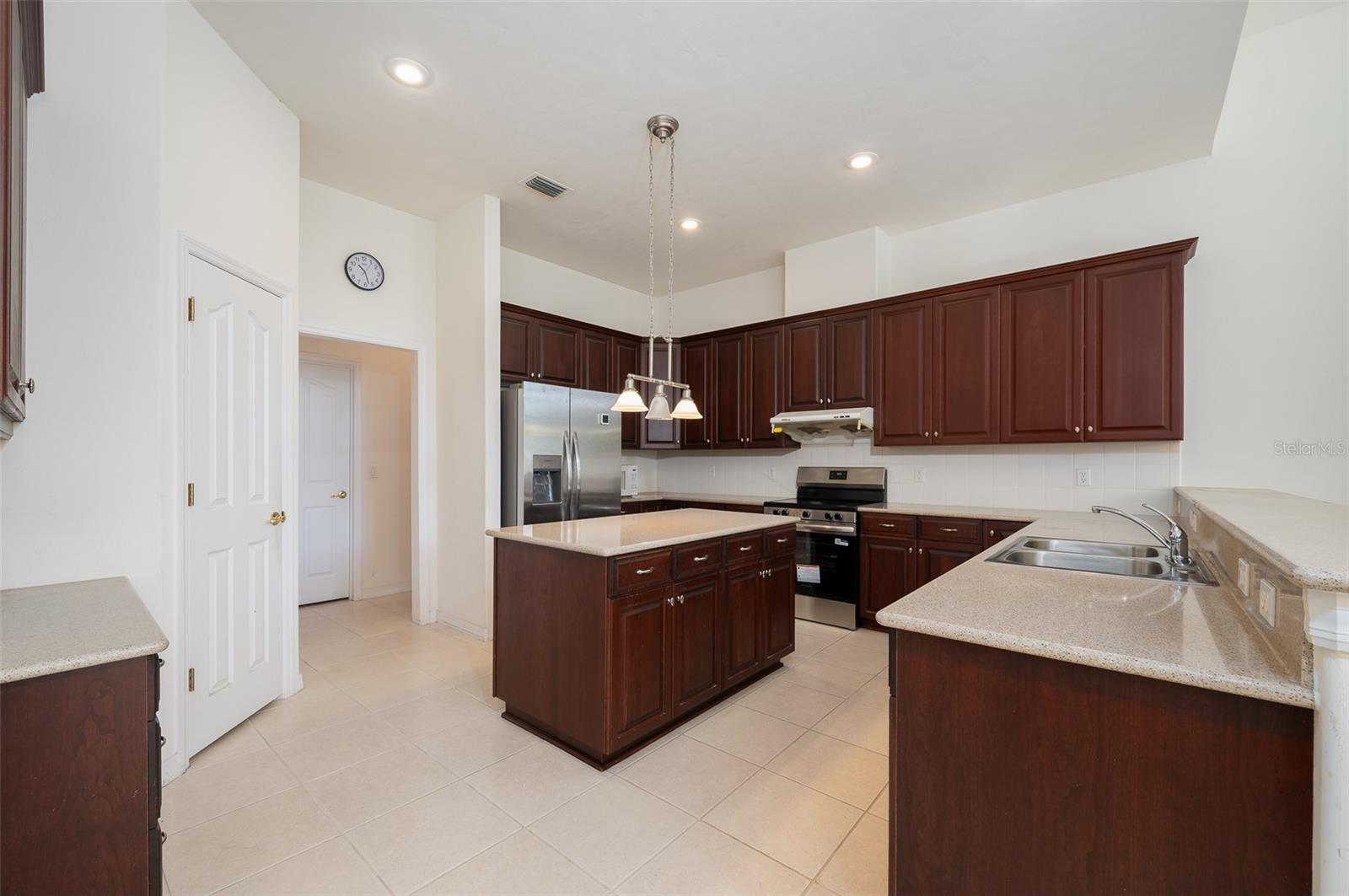 COBBLEFIELD - Residential