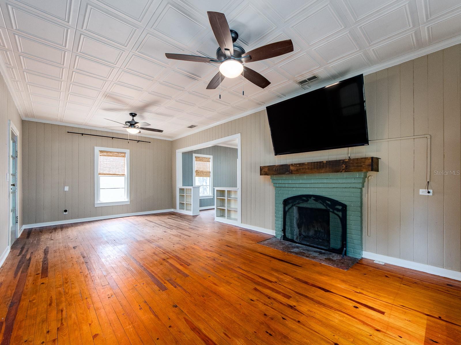 UNPLATTED - Residential