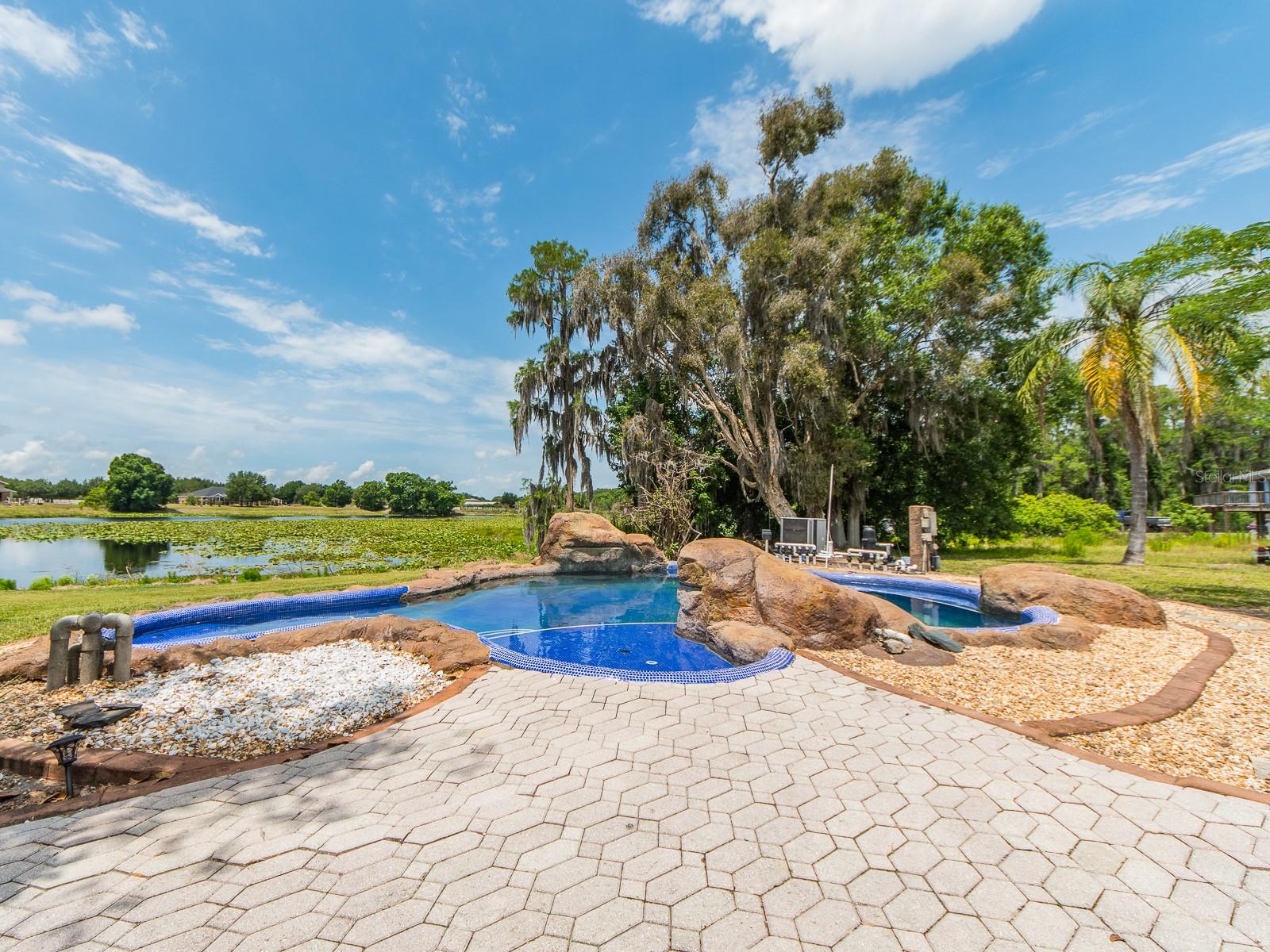 UNPLATTED - Residential