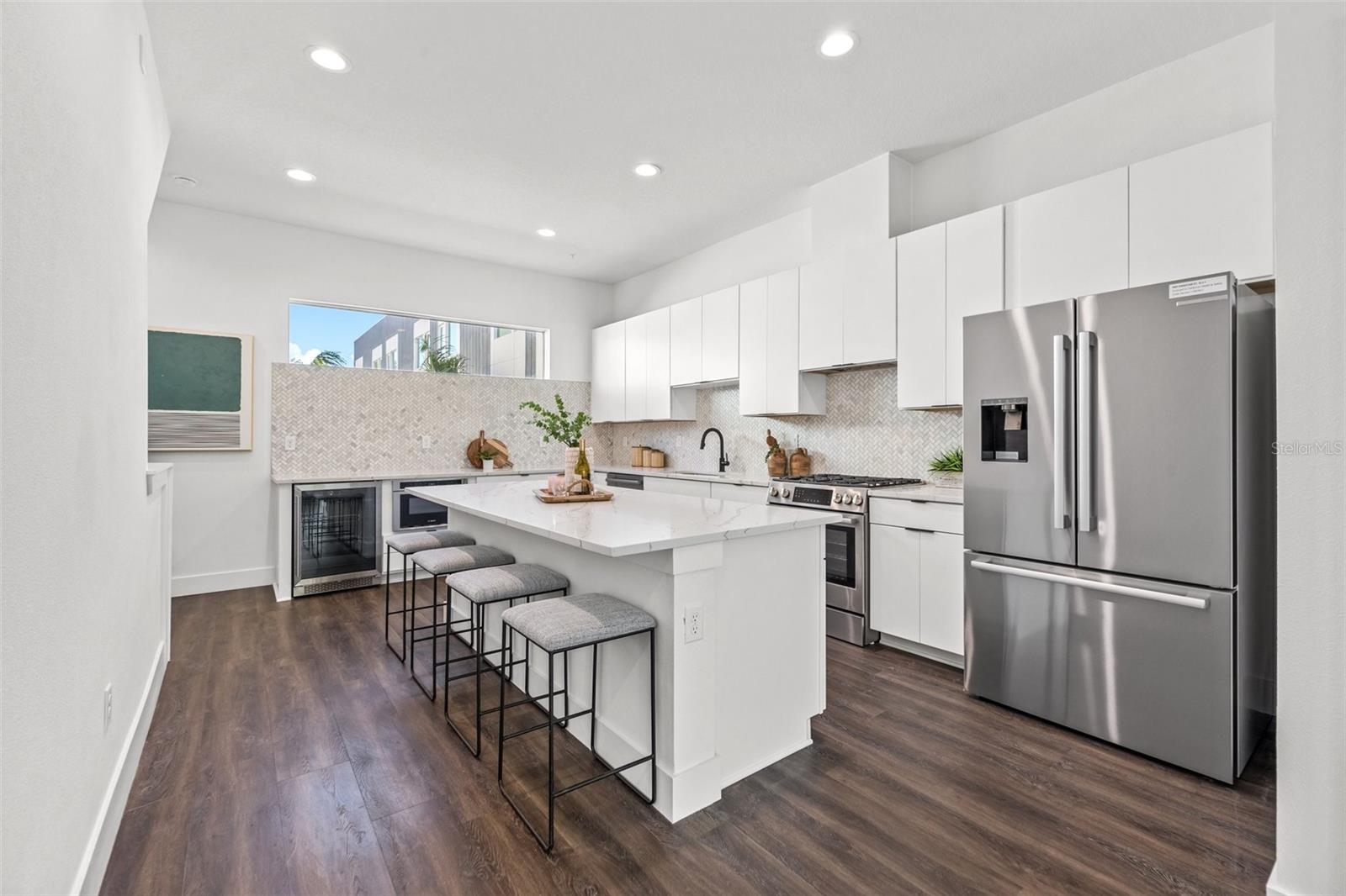 INNOVATION TOWNHOMES - Residential