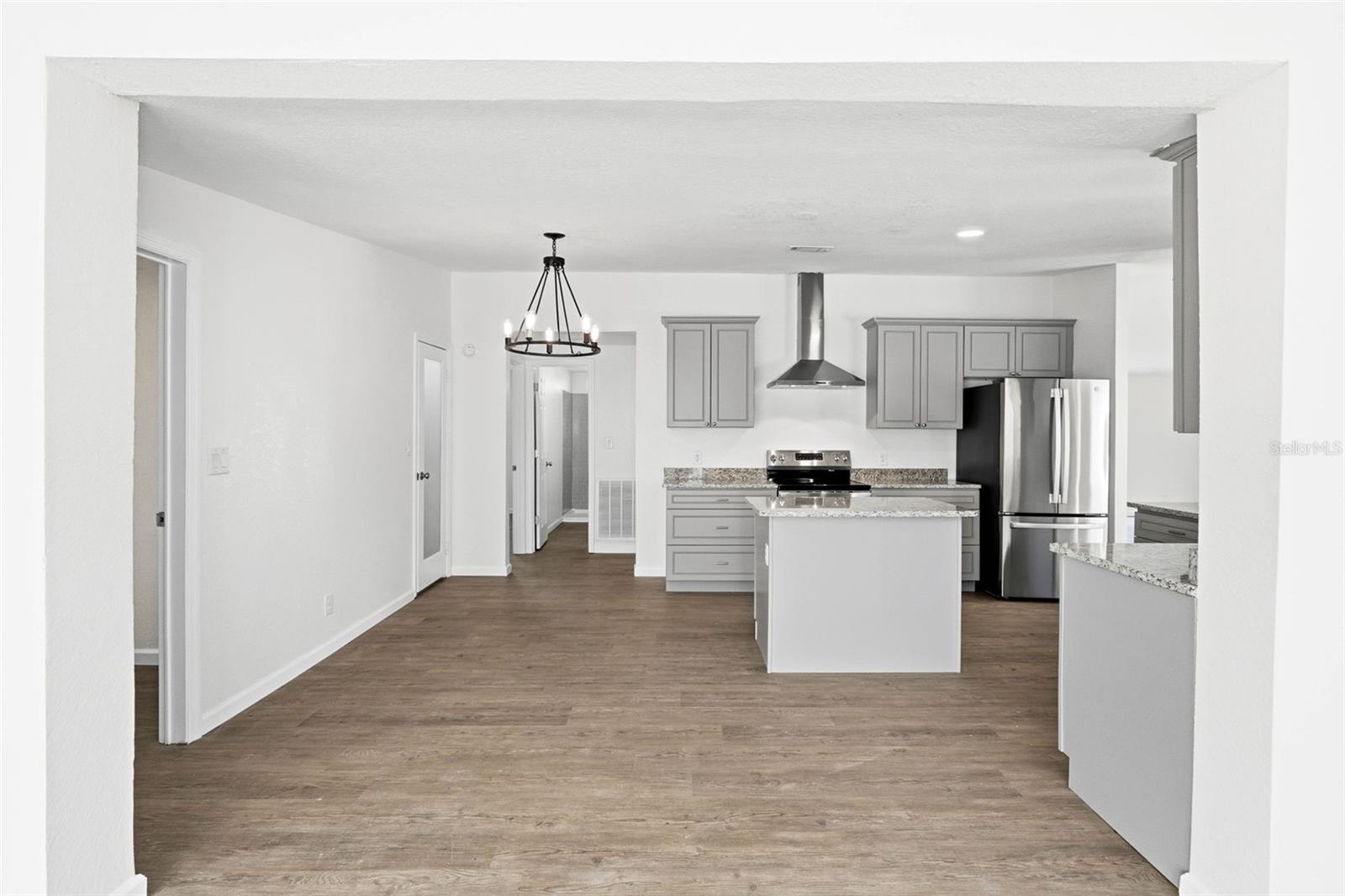 HERITAGE WOOD N LAKES ESTATES - Residential