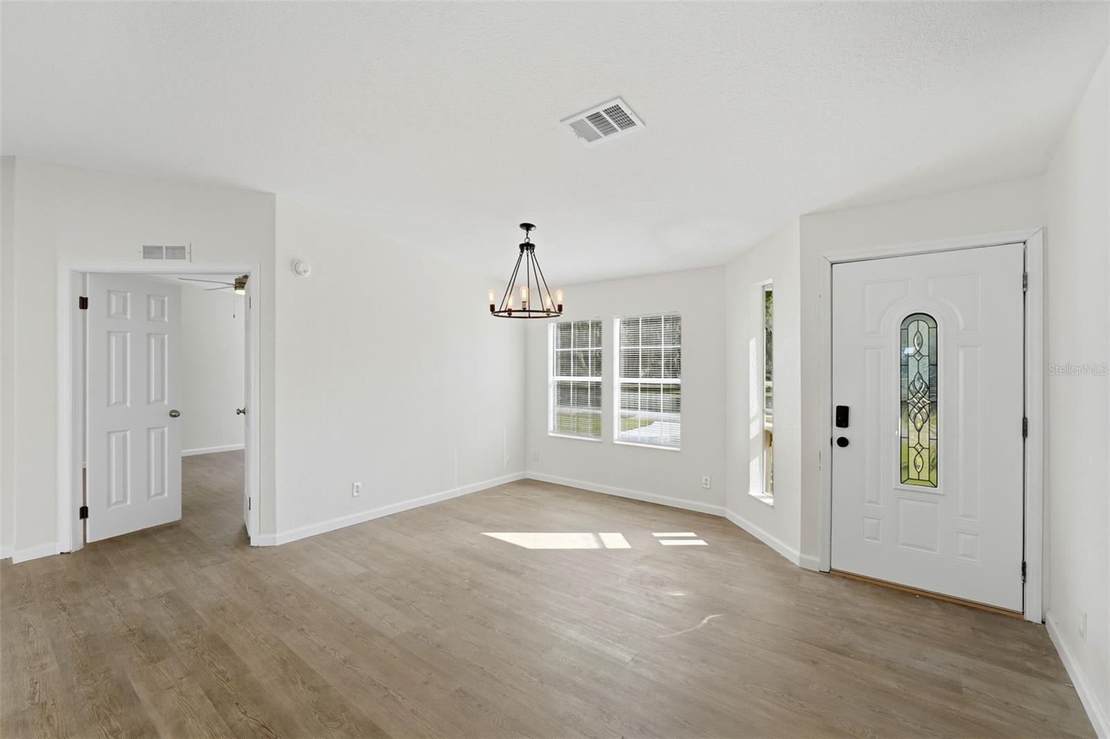 HERITAGE WOOD N LAKES ESTATES - Residential