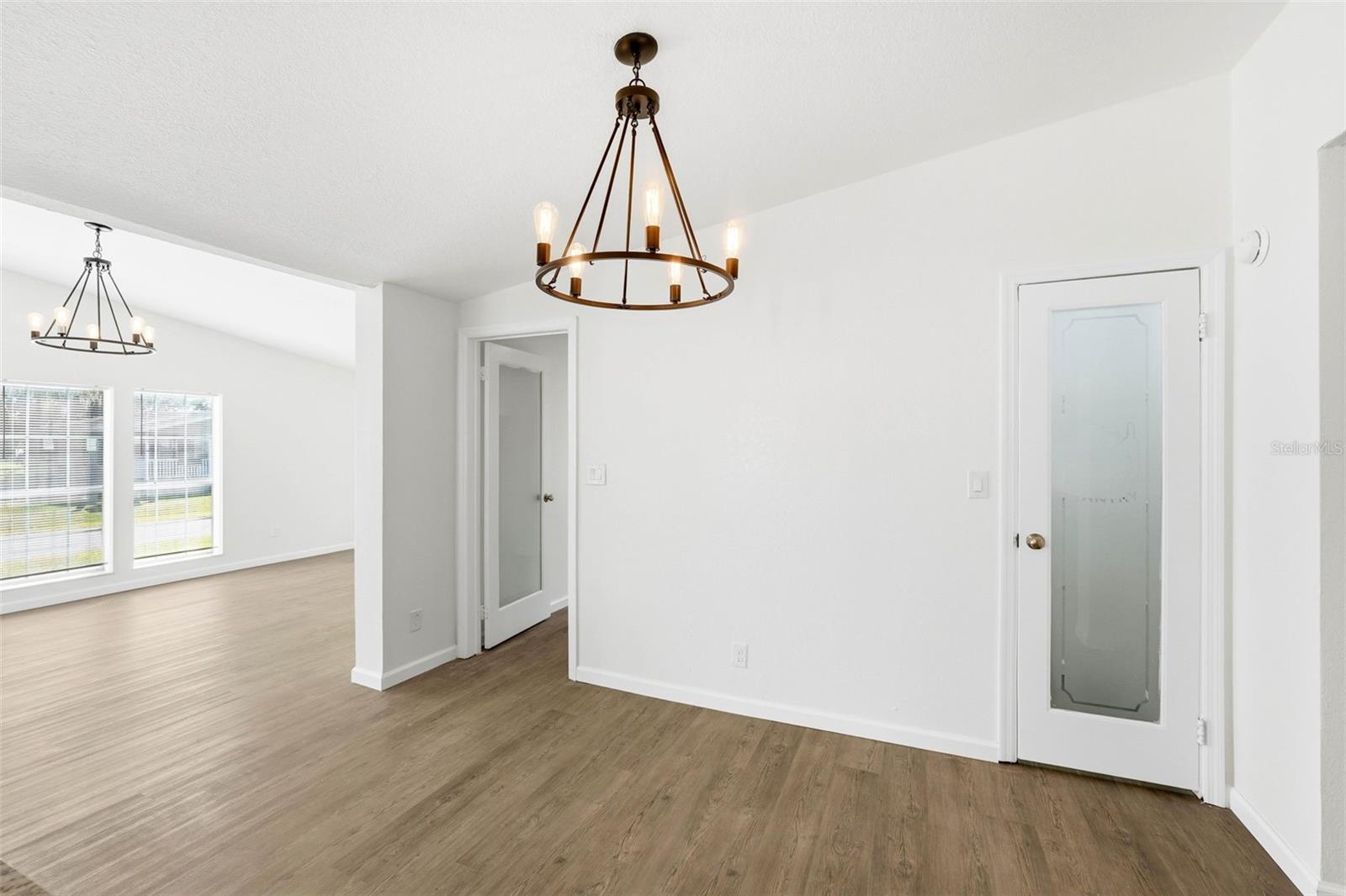 HERITAGE WOOD N LAKES ESTATES - Residential