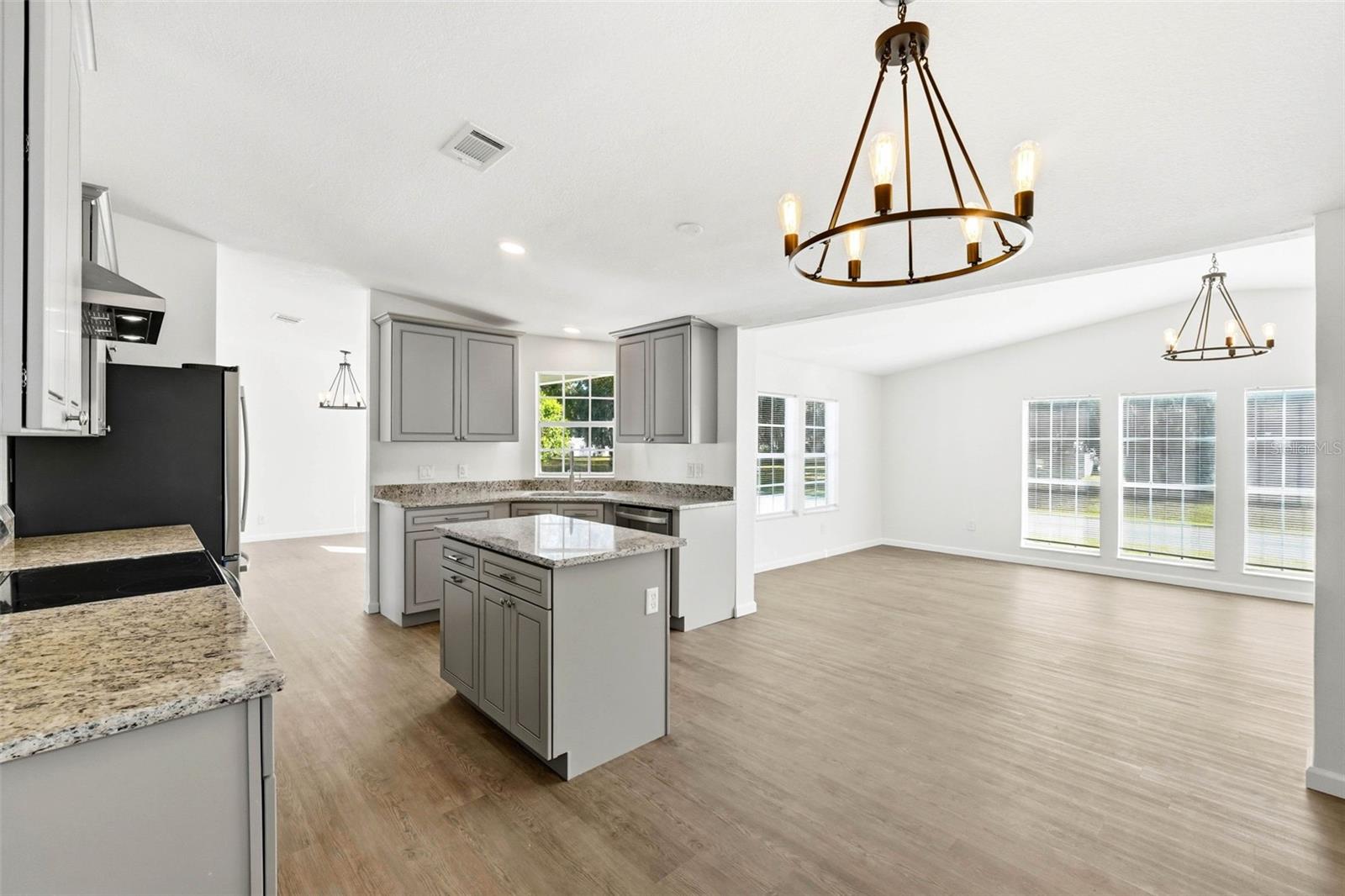 5180 LEXINGTON CIRCLE