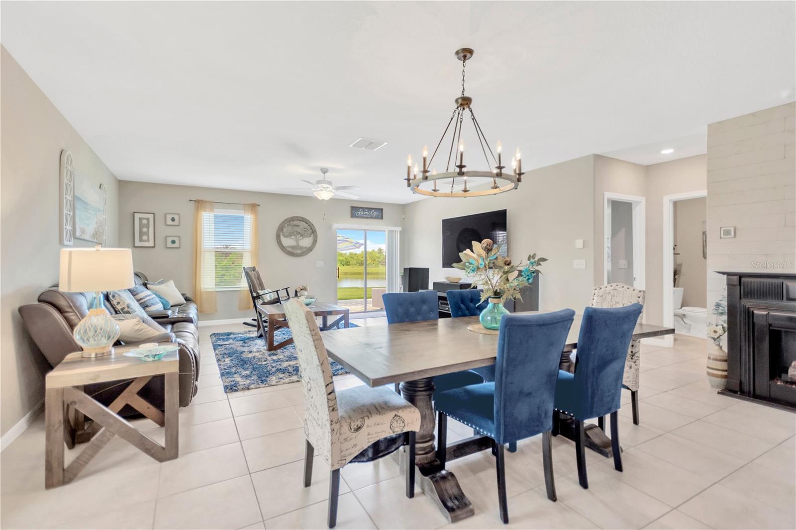 LYNWOOD ESTATES - Residential