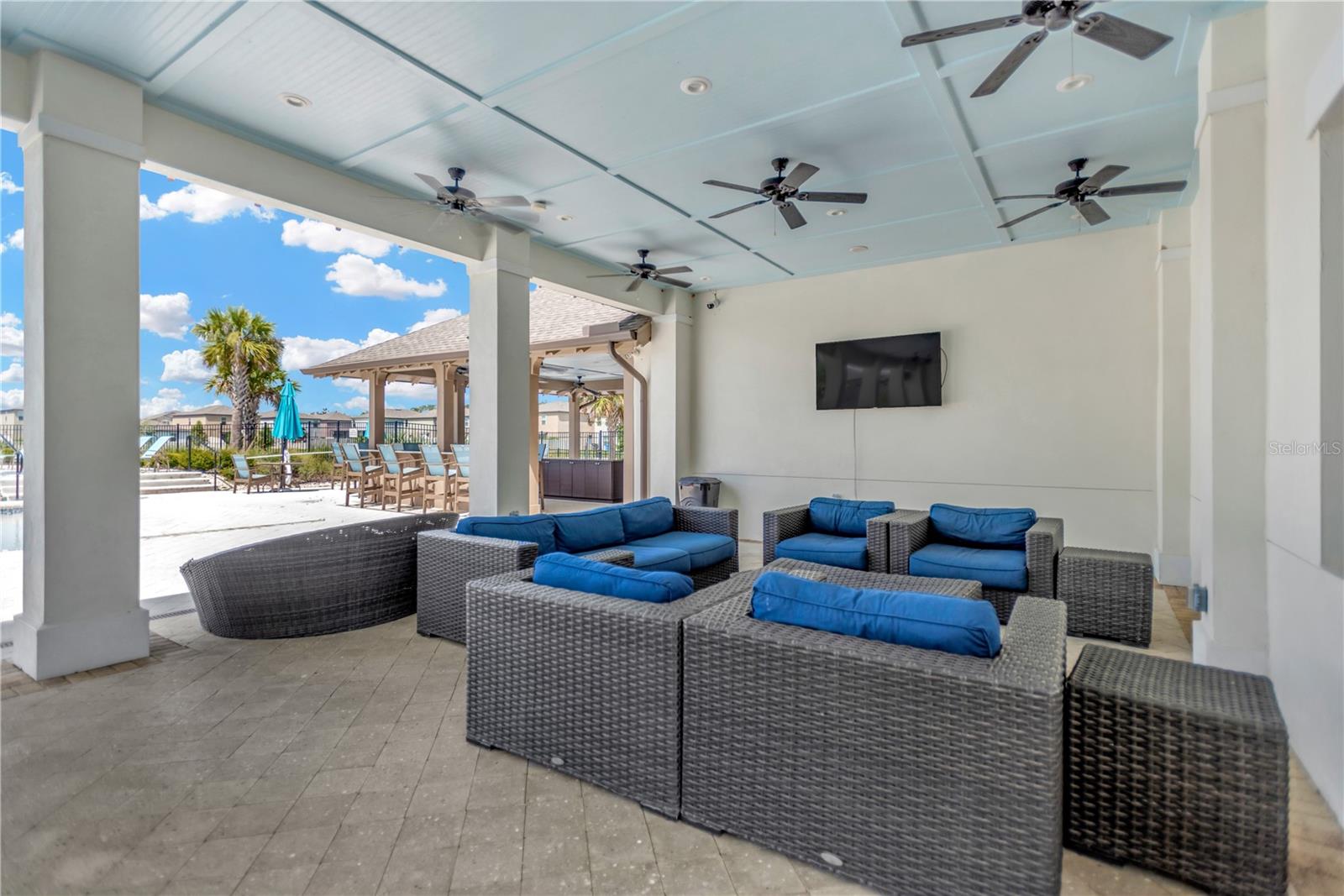 LYNWOOD ESTATES - Residential