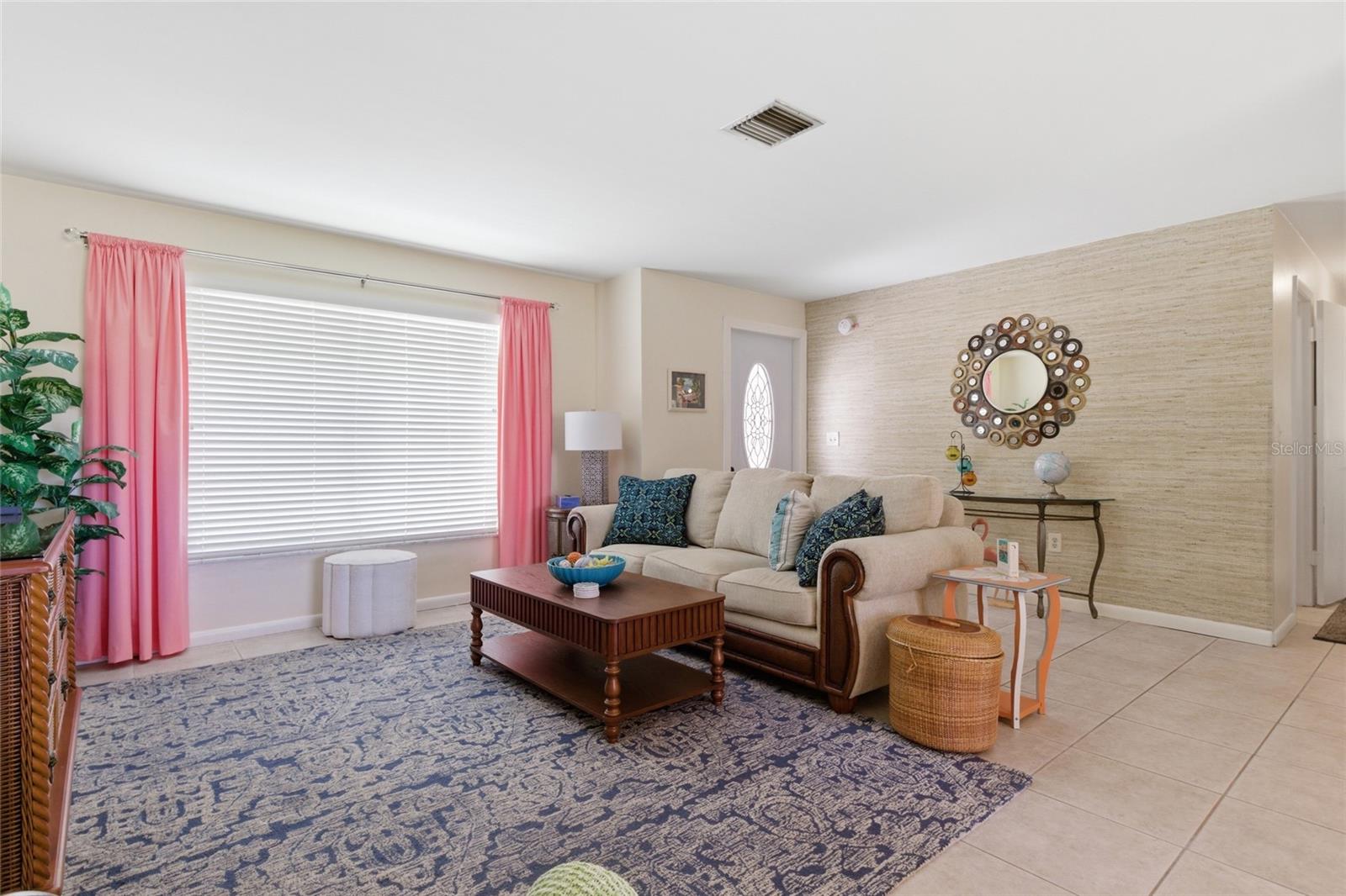 ROTONDA WEST OAKLAND HILLS - Residential