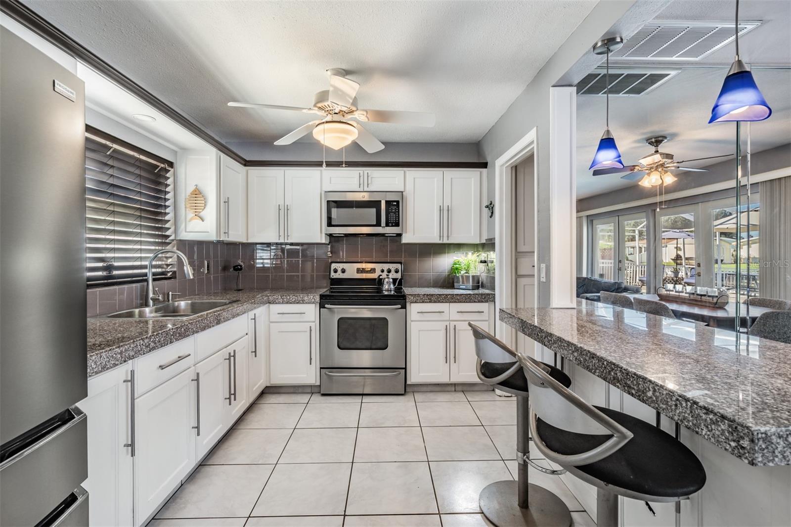 LAKE SHORE ESTATES 1ST ADD - Residential