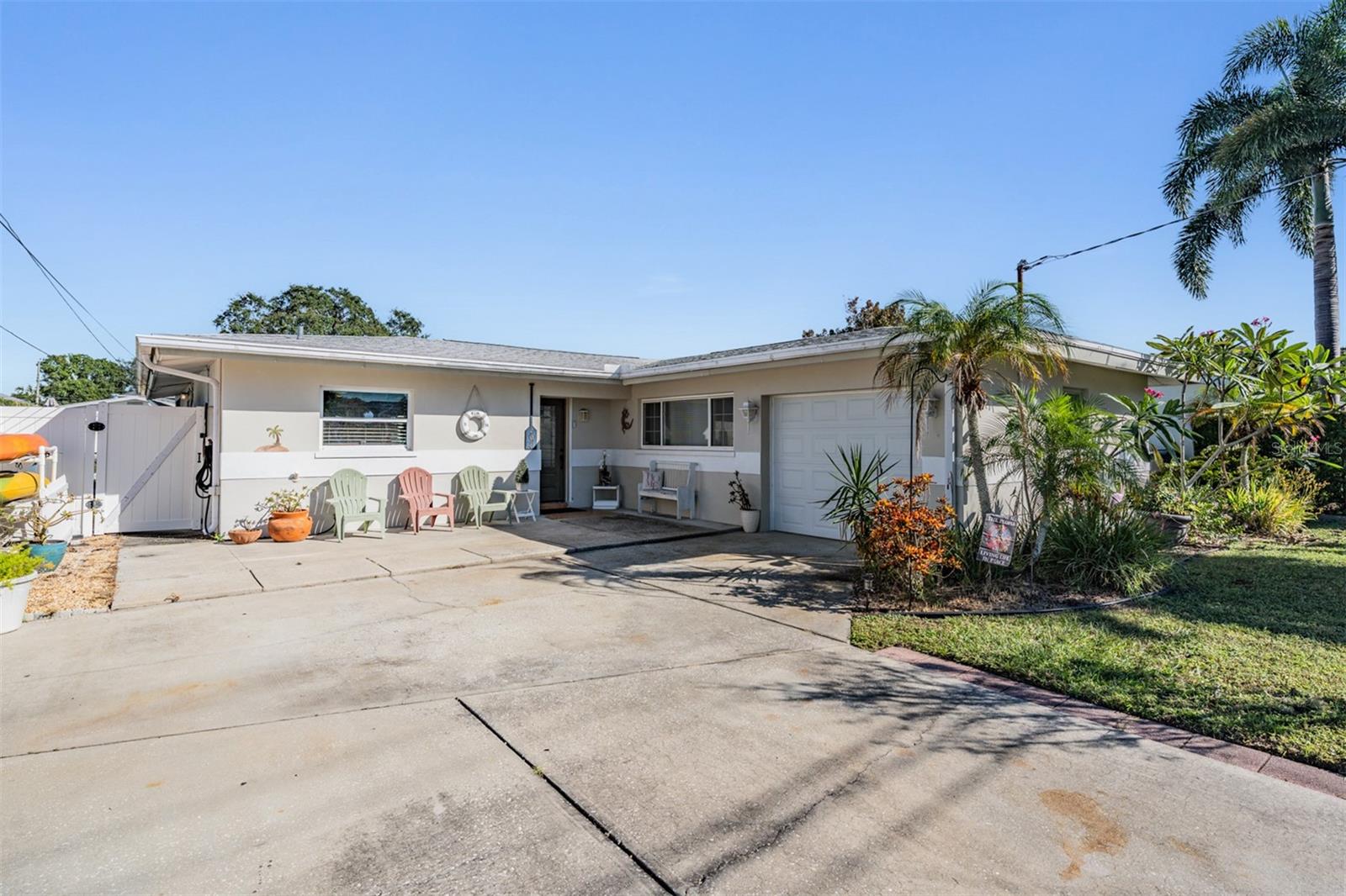 LAKE SHORE ESTATES 1ST ADD - Residential