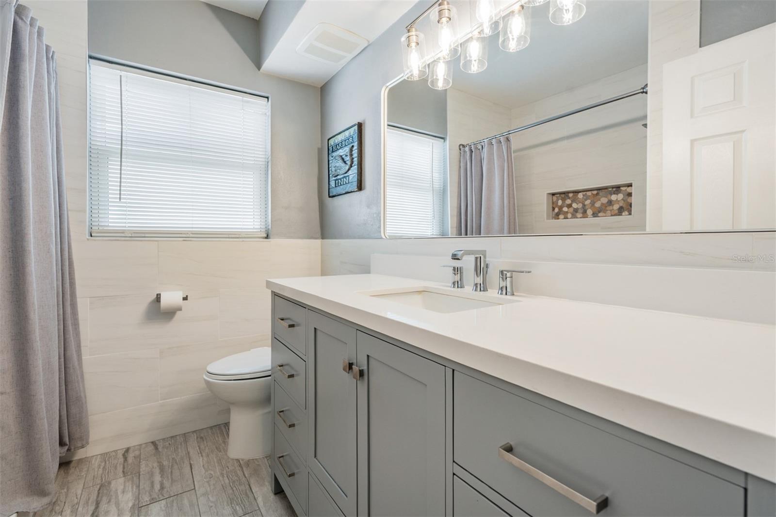 LAKE SHORE ESTATES 1ST ADD - Residential