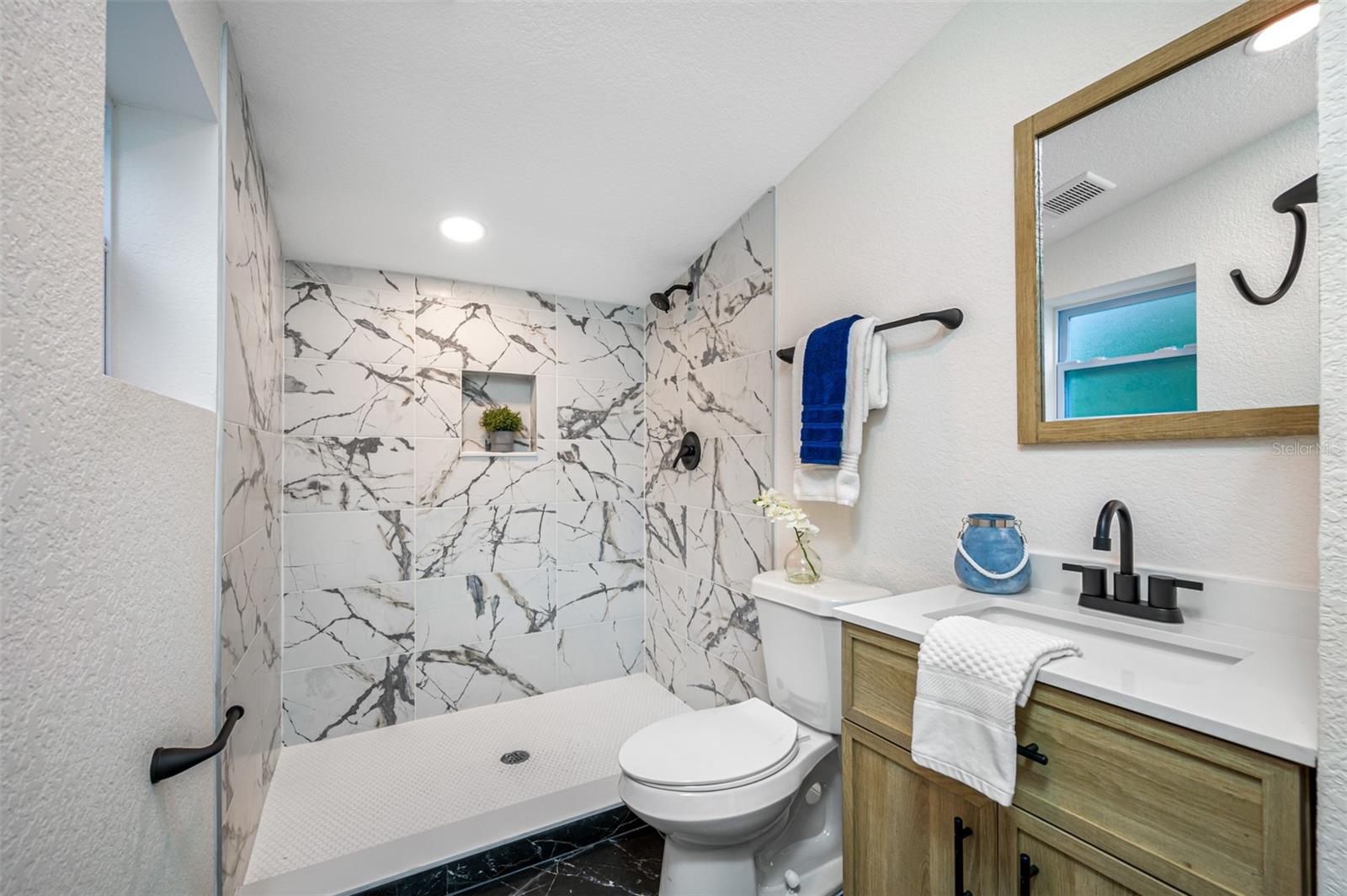 DISSTON BLVD HEIGHTS - Residential Lease