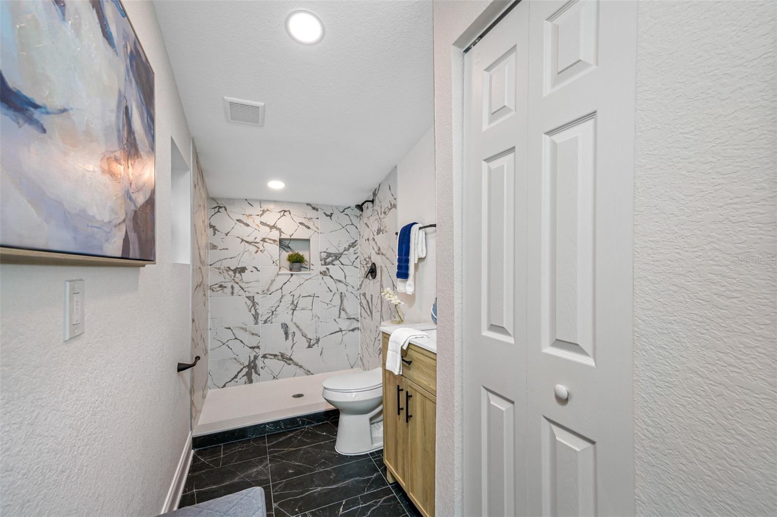 DISSTON BLVD HEIGHTS - Residential Lease