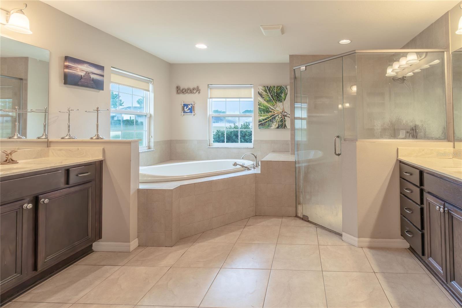 HAMMOCK RIDGE UNIT 3-F - Residential