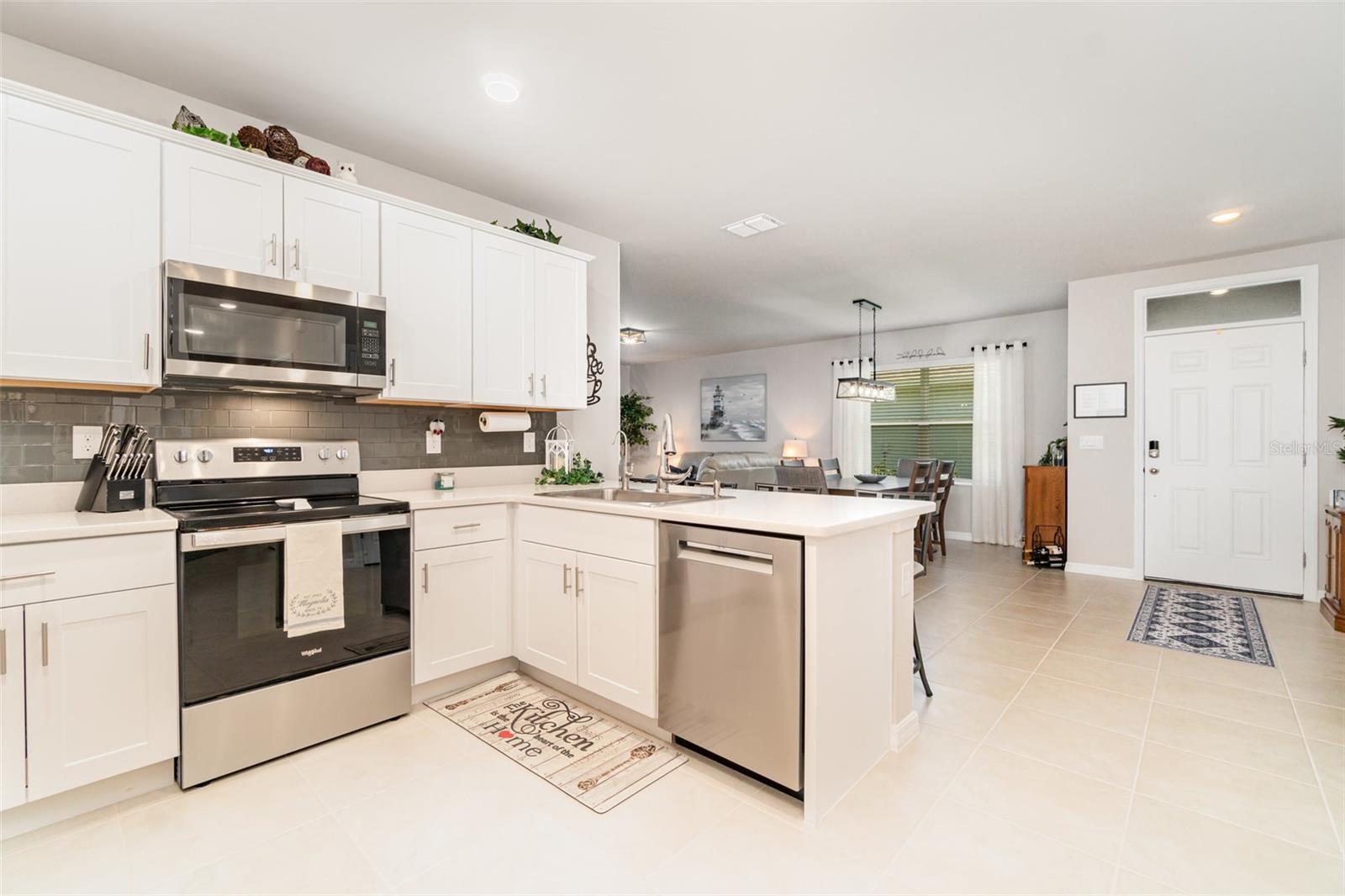 MAGNOLIA LNDG PCLS B & D - Residential