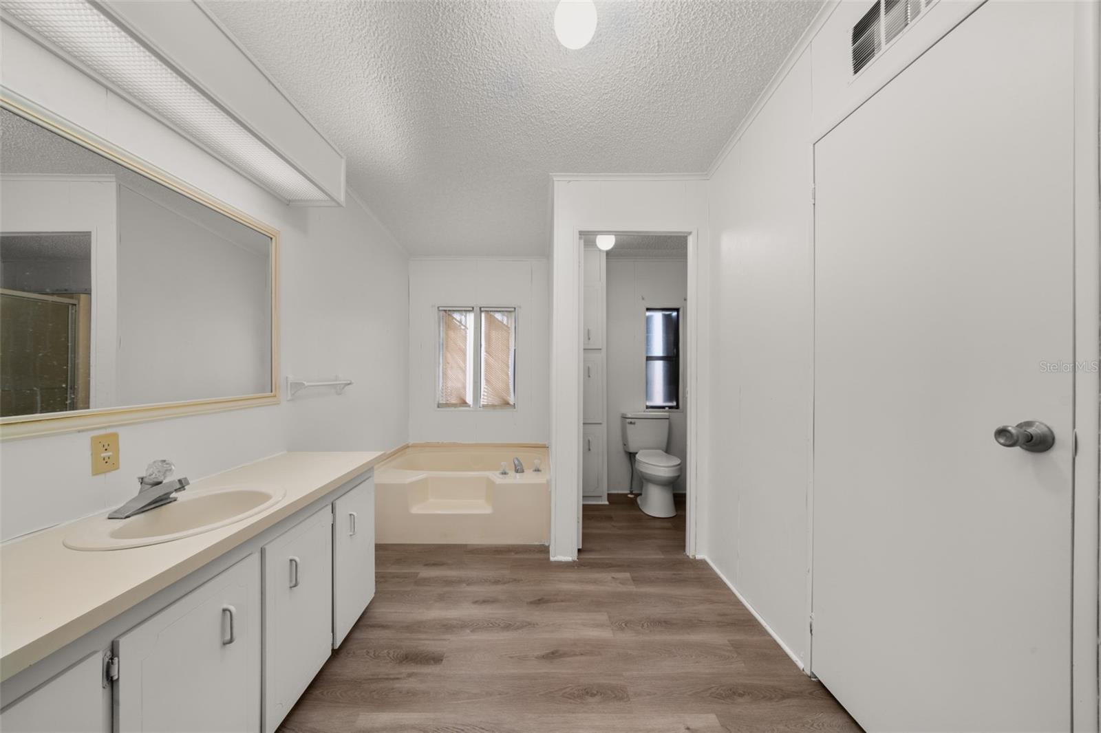 HICKORY RIDGE SUB - Residential