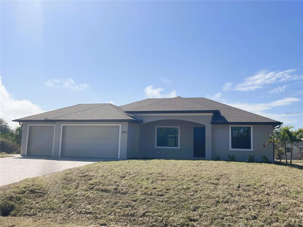 Photo of 7435 Grand Concourse Street, Englewood, FL 34224 (MLS # D6145915)