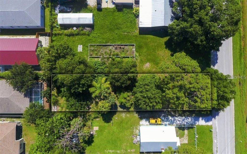 Photo of 1867 Vamo Way, Sarasota, FL 34231 (MLS # O6376265)