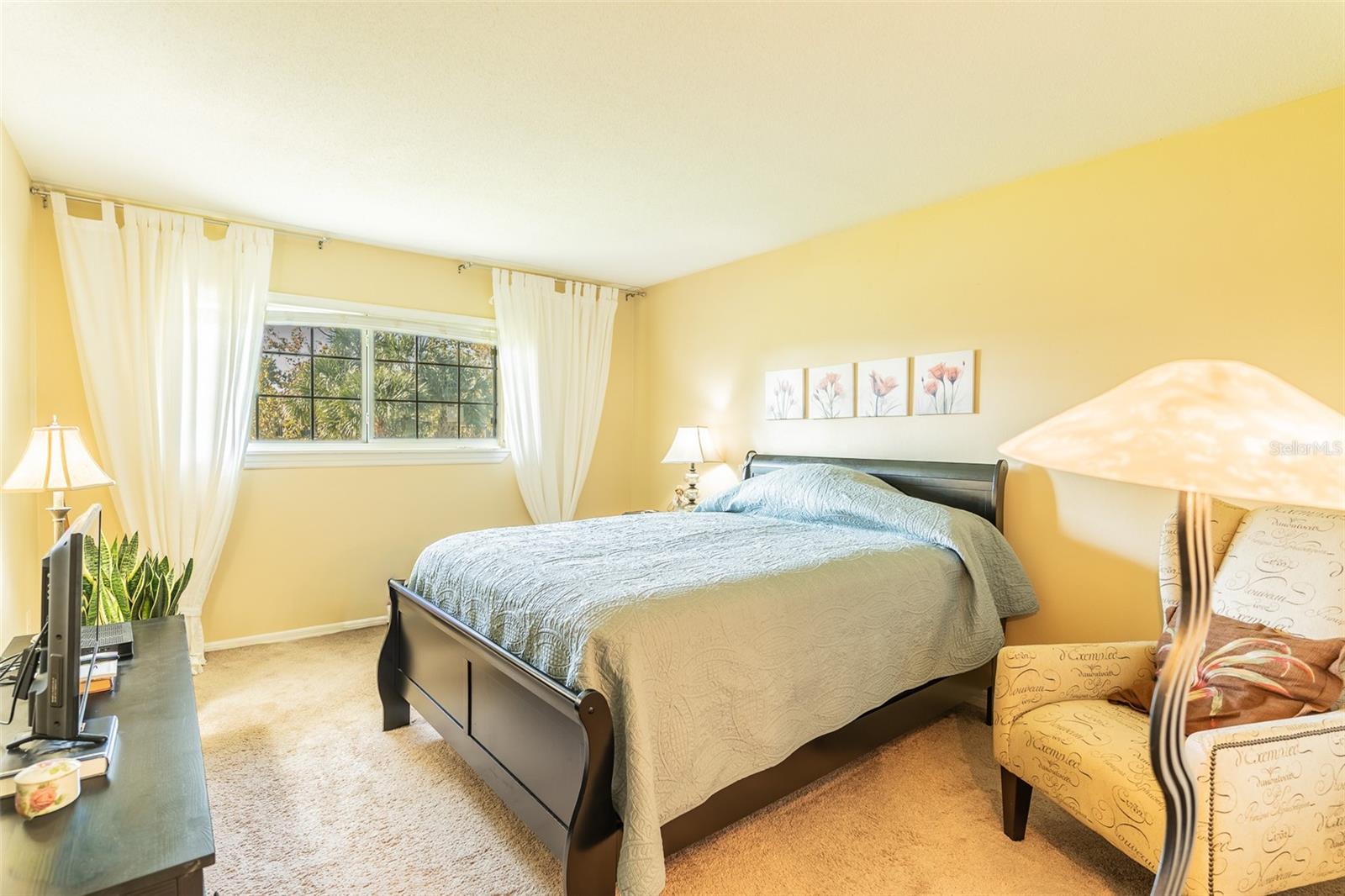 WATERFALL COVE - Residential