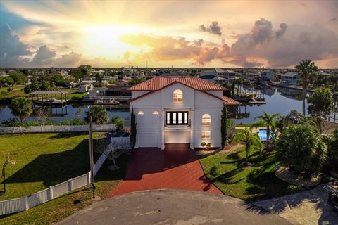 A home in HERNANDO BEACH