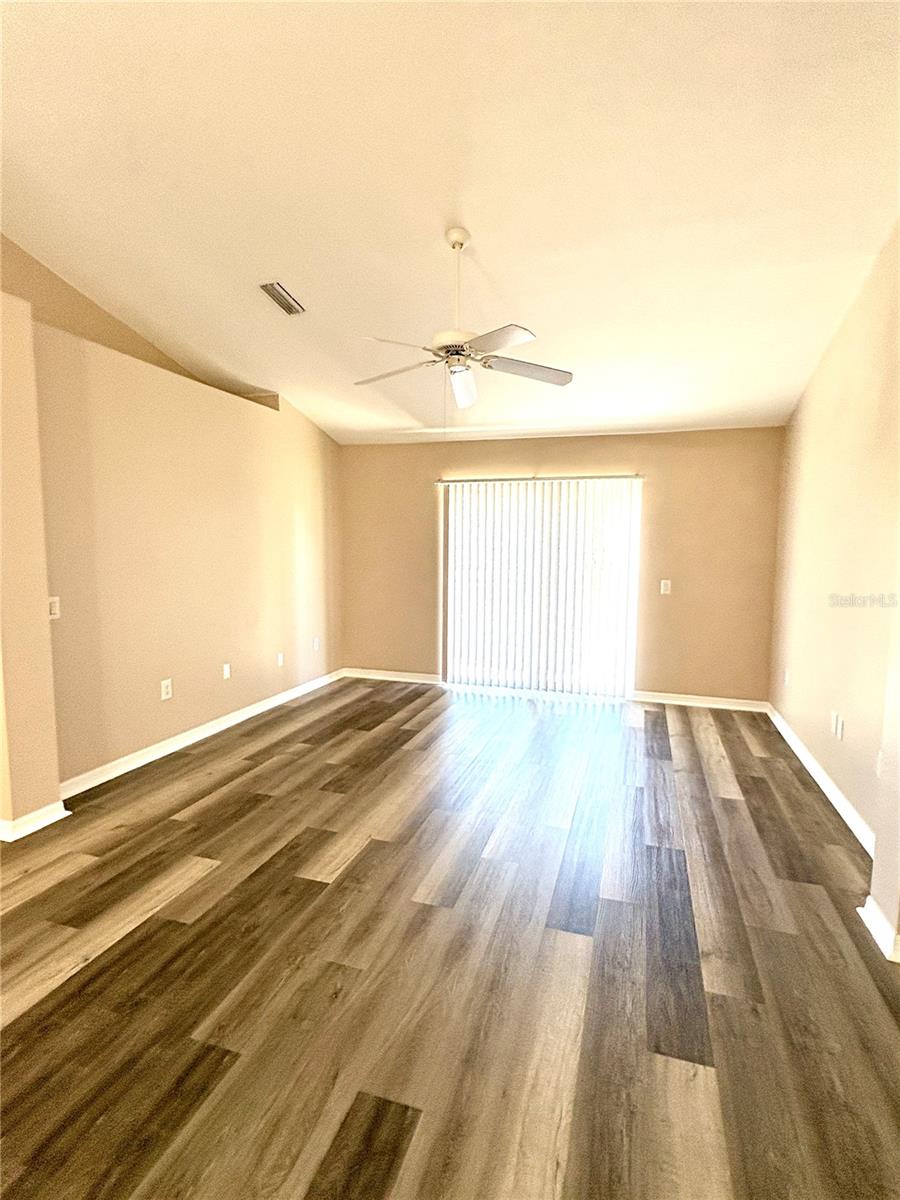 KINGS LAKE PH 3 - Residential Lease