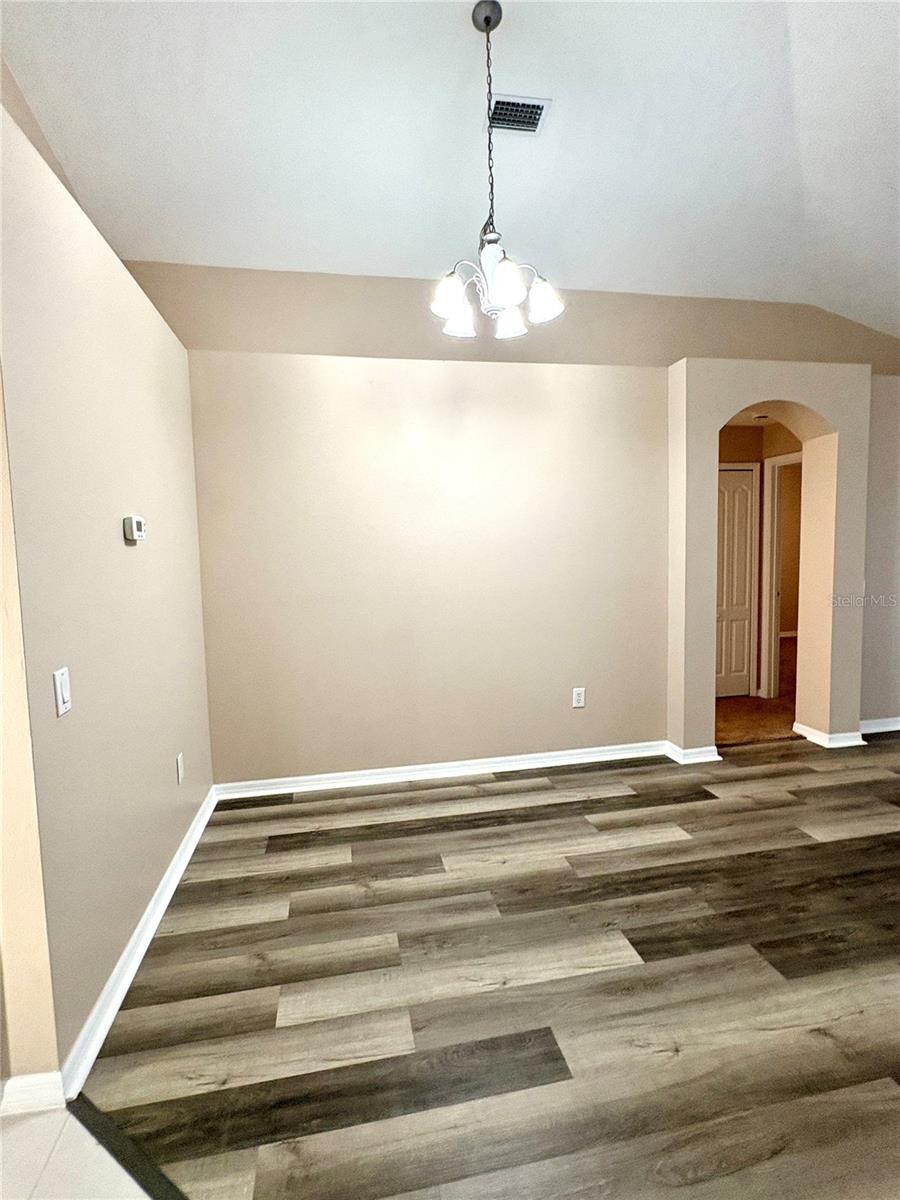 KINGS LAKE PH 3 - Residential Lease