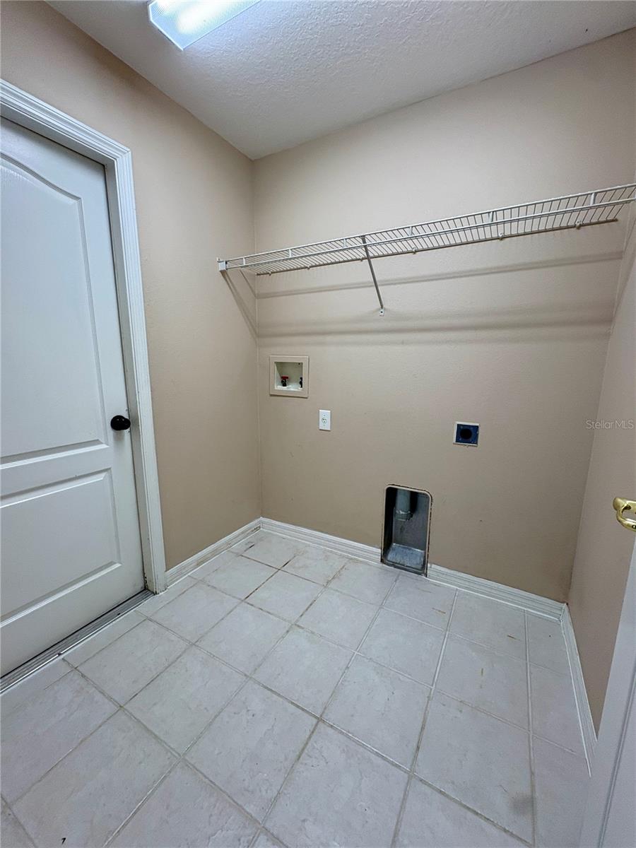 KINGS LAKE PH 3 - Residential Lease