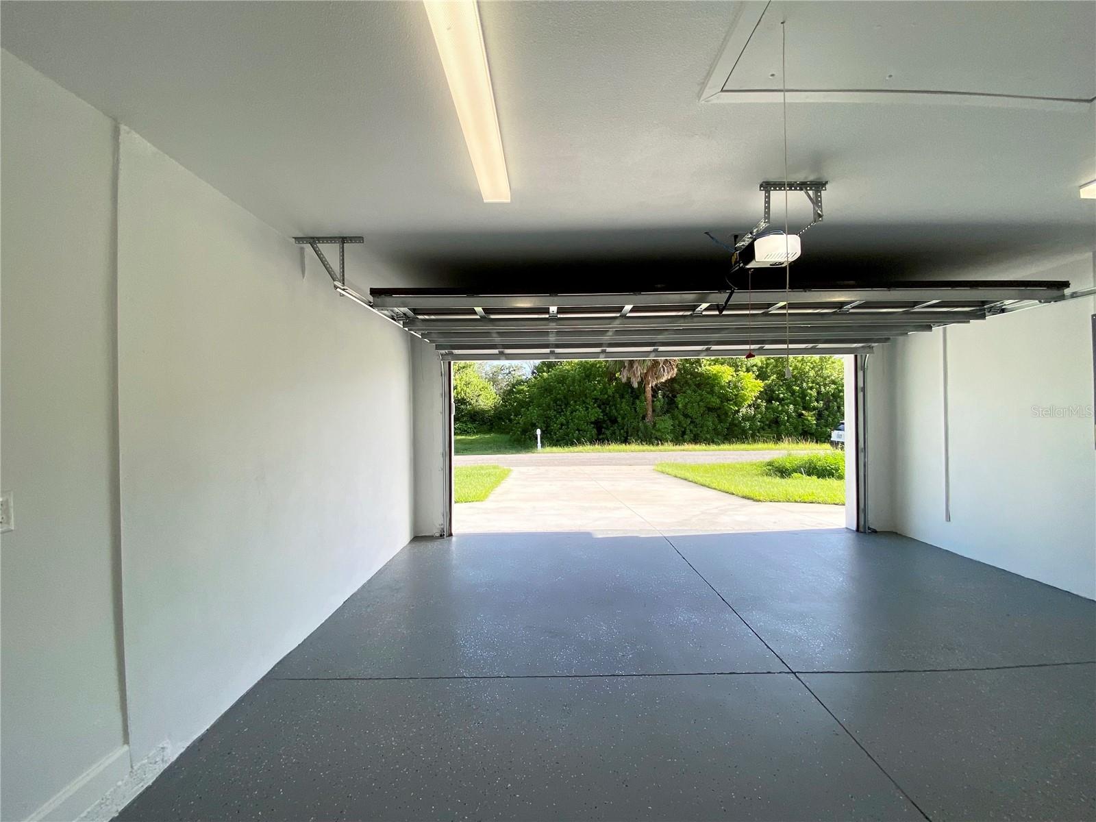 WARM MINERAL SPGS - Residential