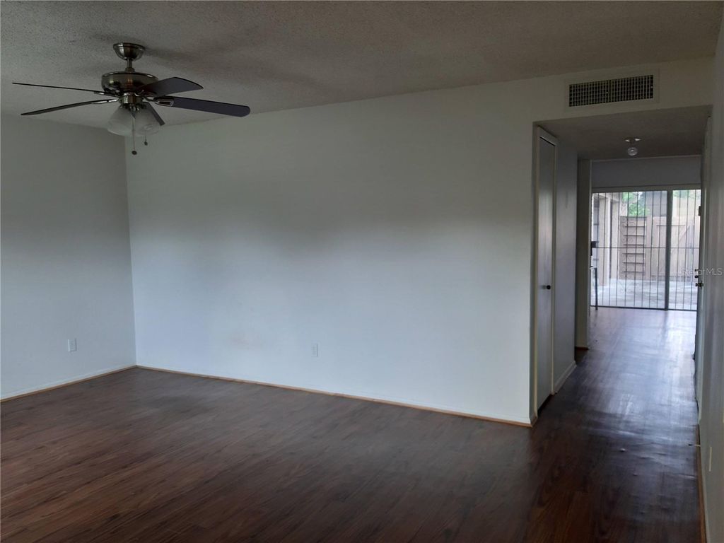 Photo of 824 Town Circle #101, Maitland, FL 32751 (MLS # O6384312)