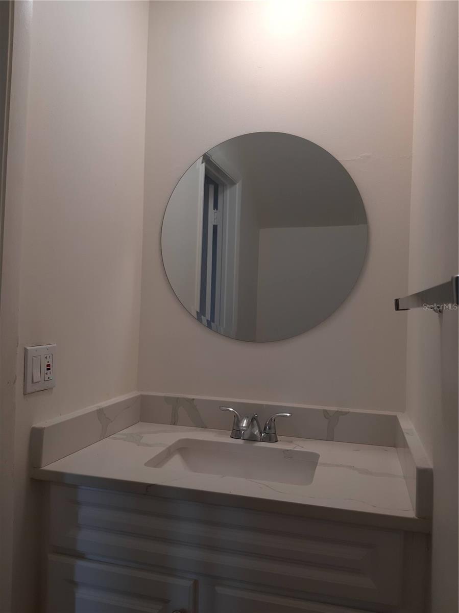 PARK LAKE TWNHS PH 02 - Residential