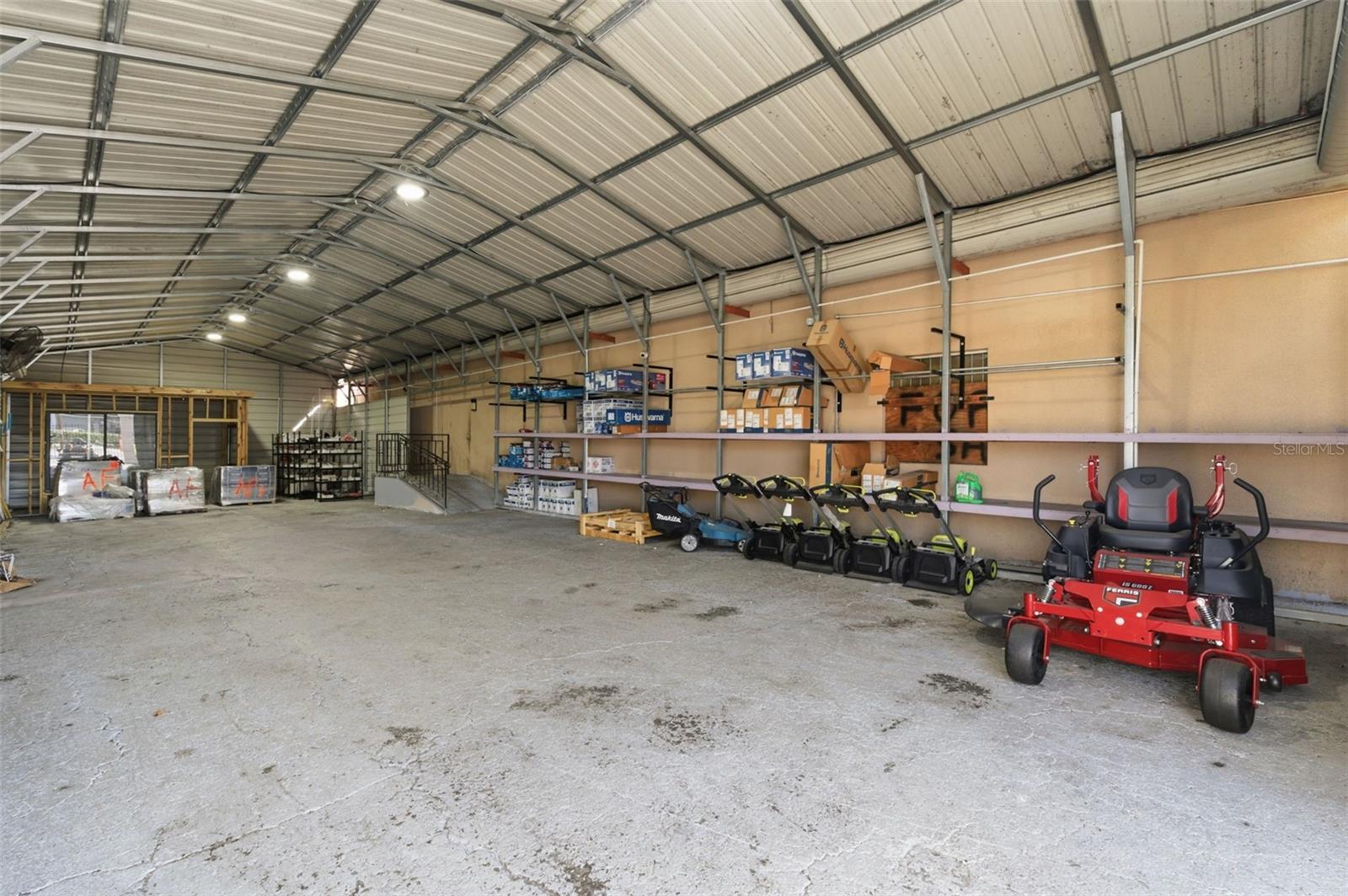 UNPLATTED - Commercial Lease