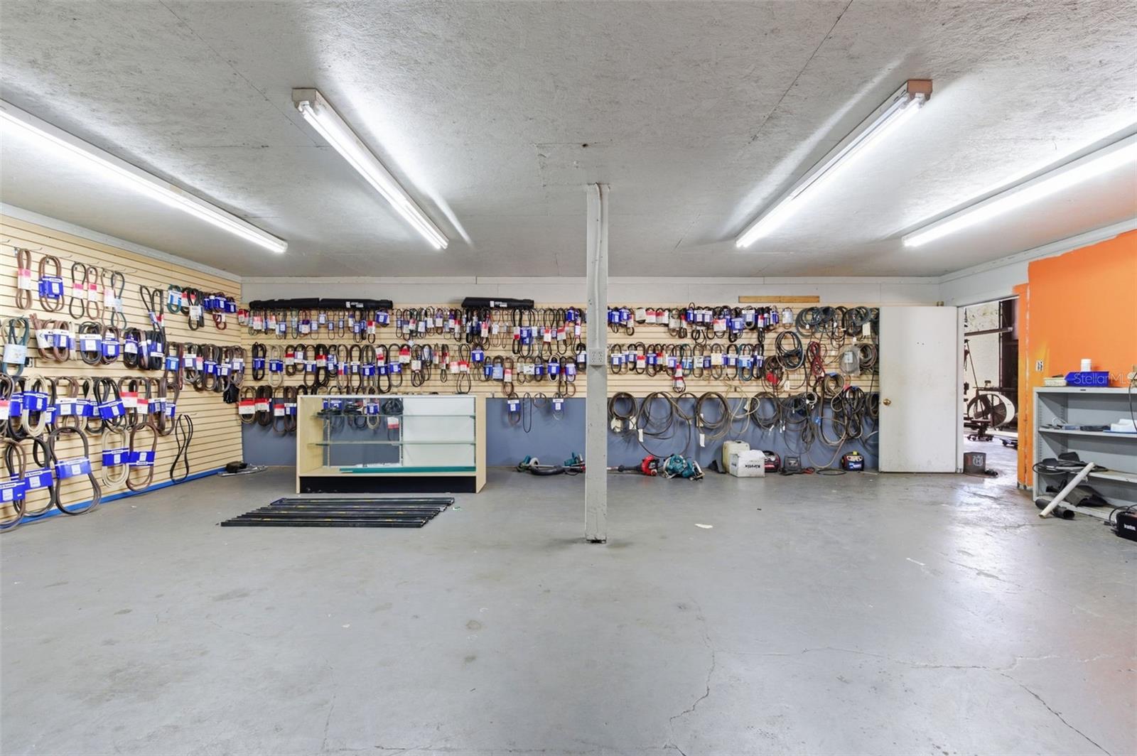 UNPLATTED - Commercial Lease