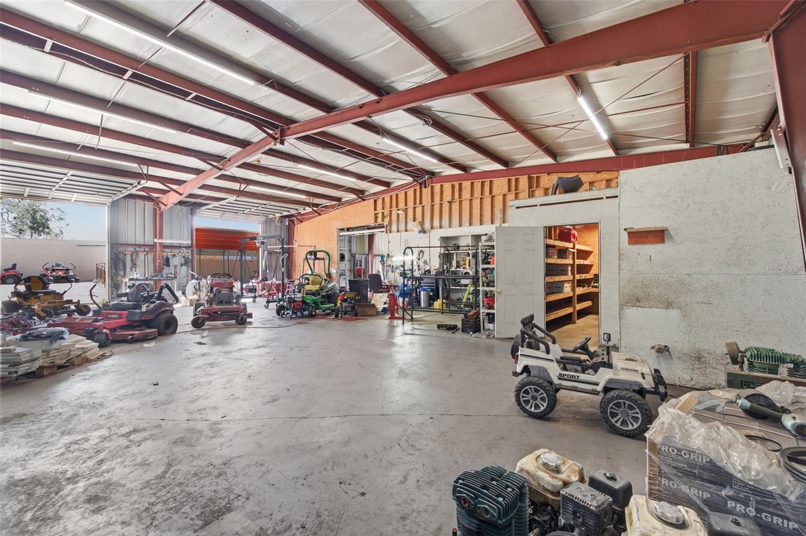 UNPLATTED - Commercial Lease