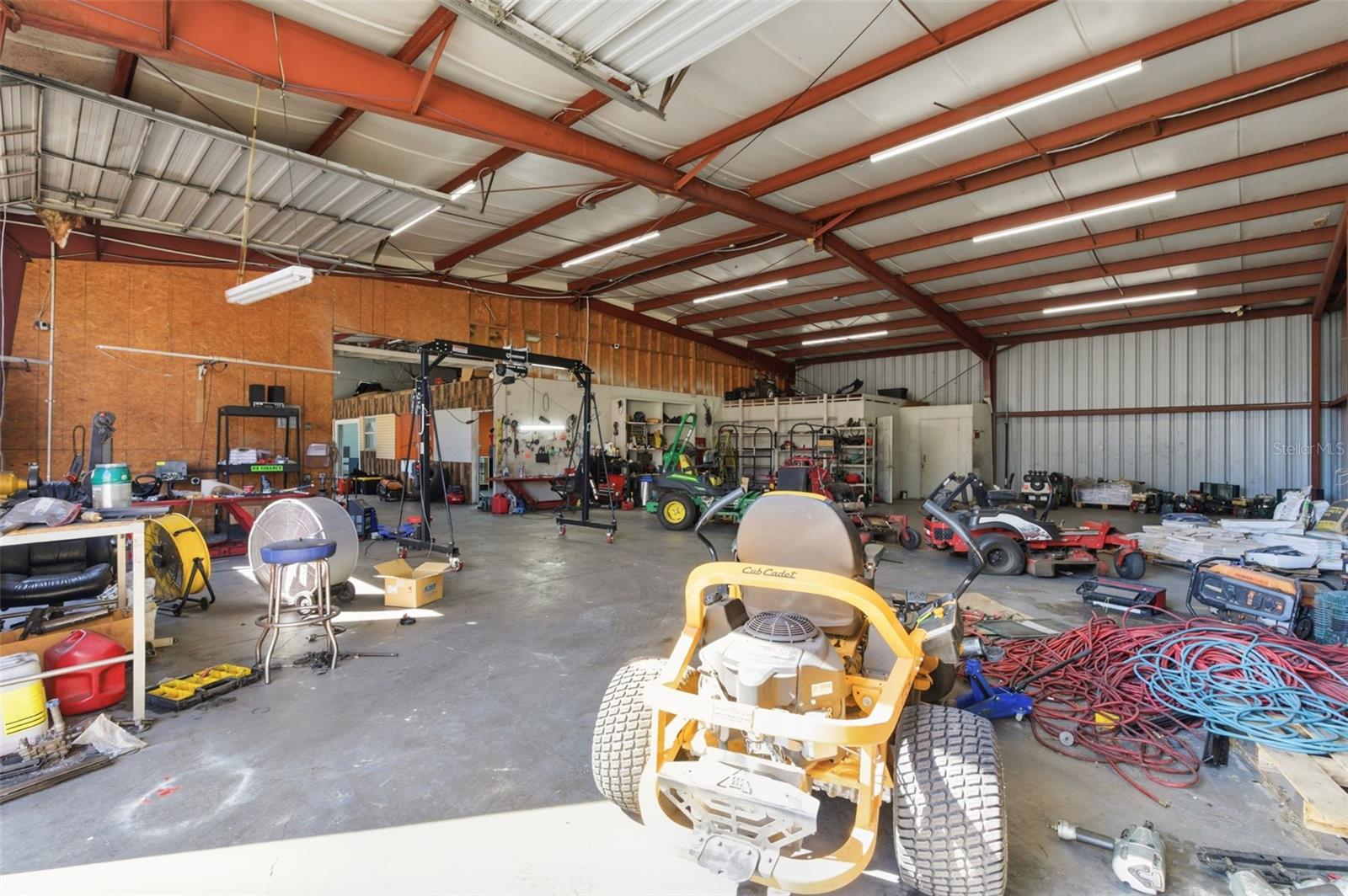 UNPLATTED - Commercial Lease